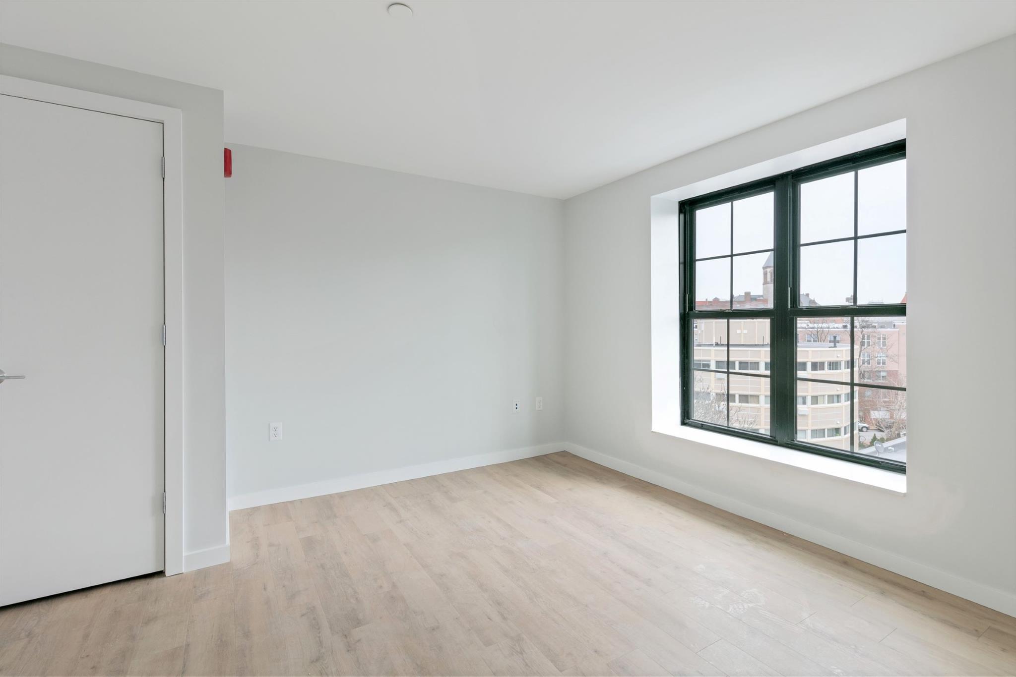 10 Soden St, Central Square