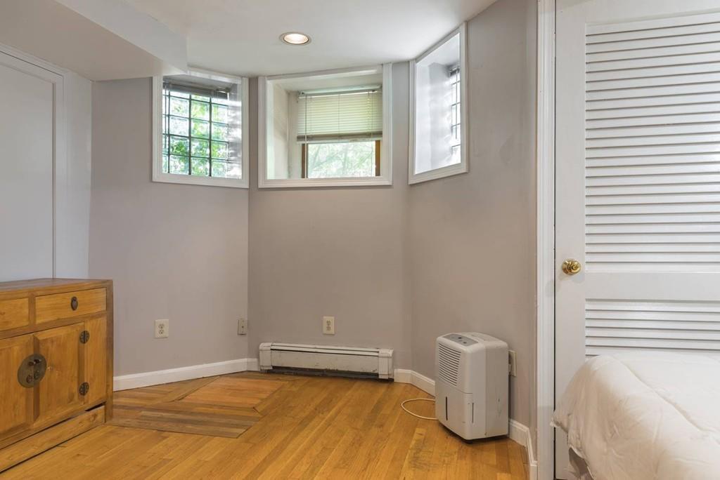 24 Worthington St, Mission Hill