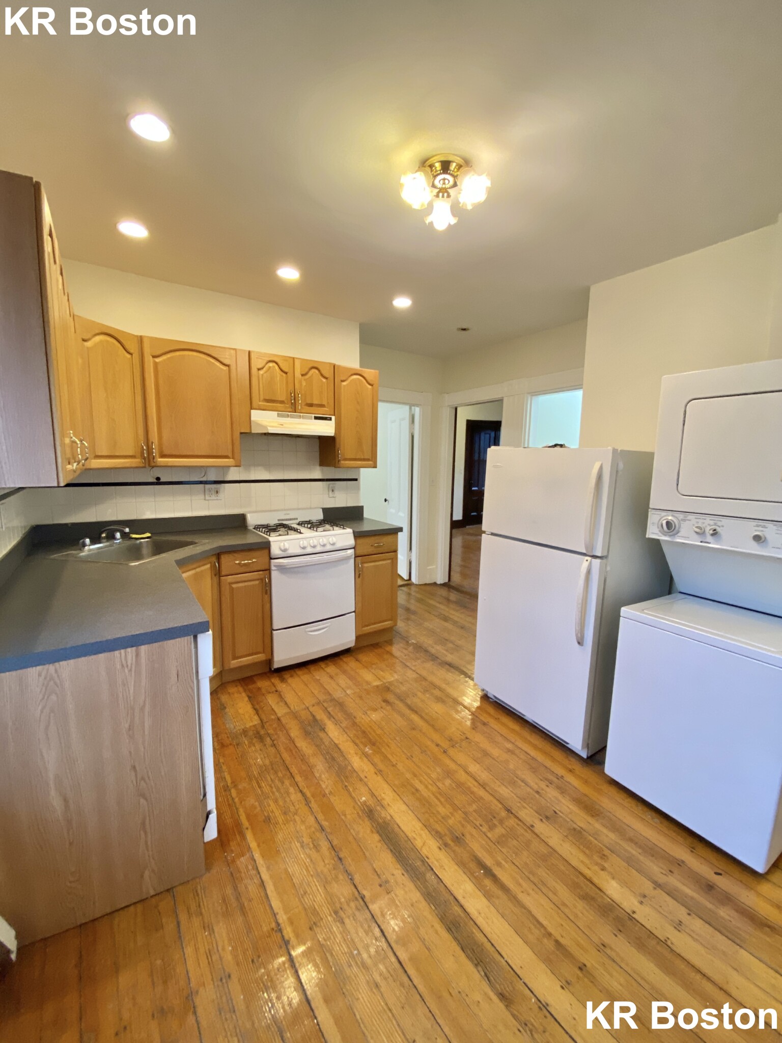 25 Everett St, Allston