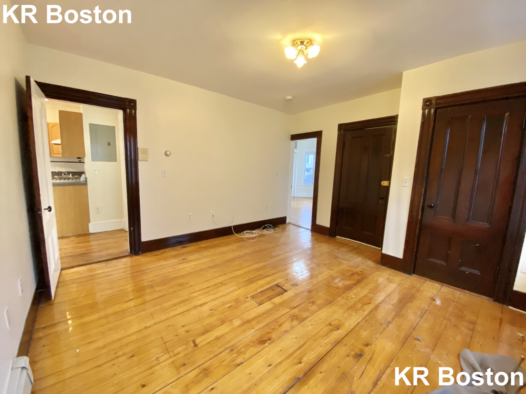 27 Everett St, Allston