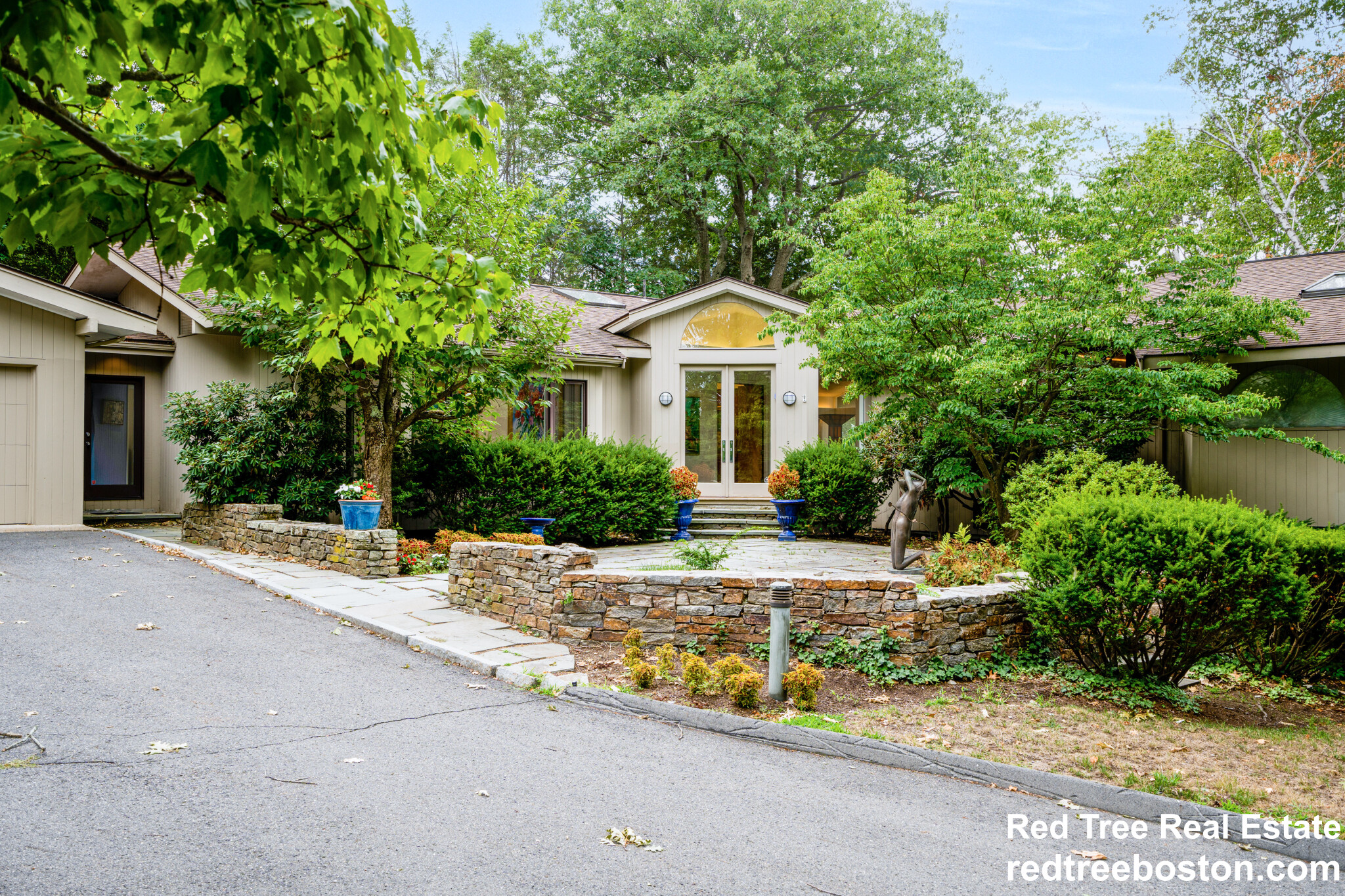 128 Baldpate Hill Rd, Newton