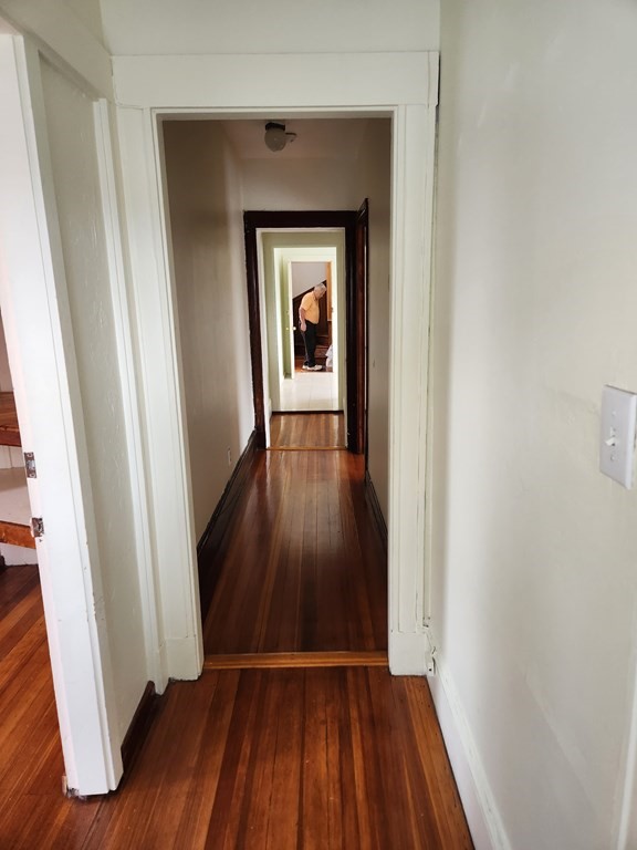 16 Vermont Ave, West Somerville