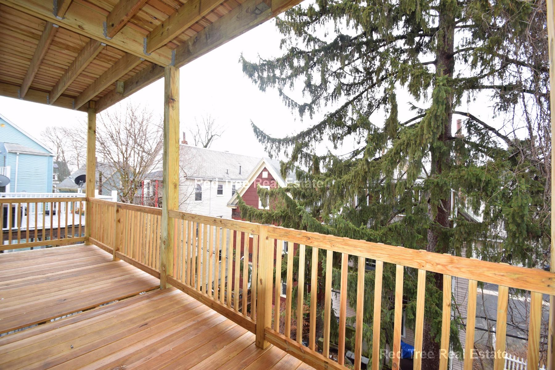 3235 Washington St, Jamaica Plain