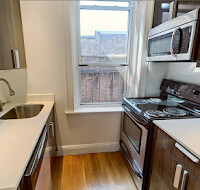 32 Queensberry St, Fenway