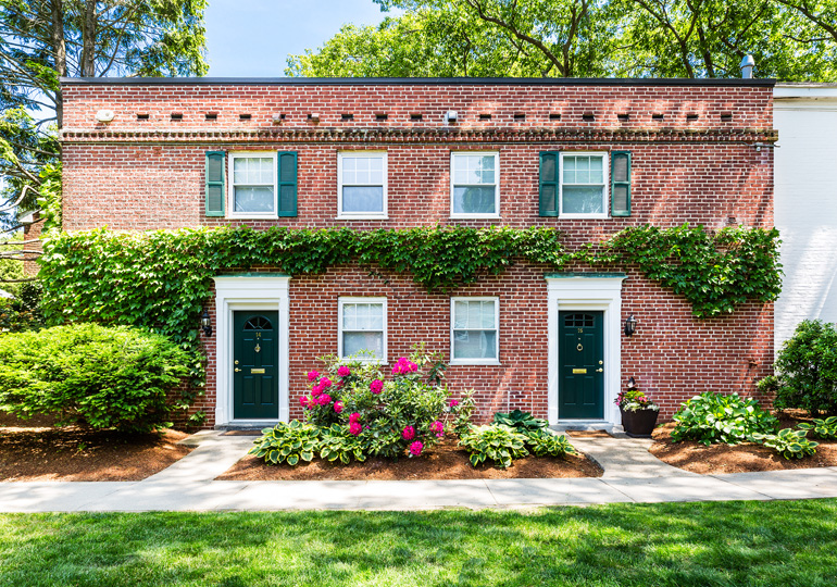 46 Independence Ave, Quincy