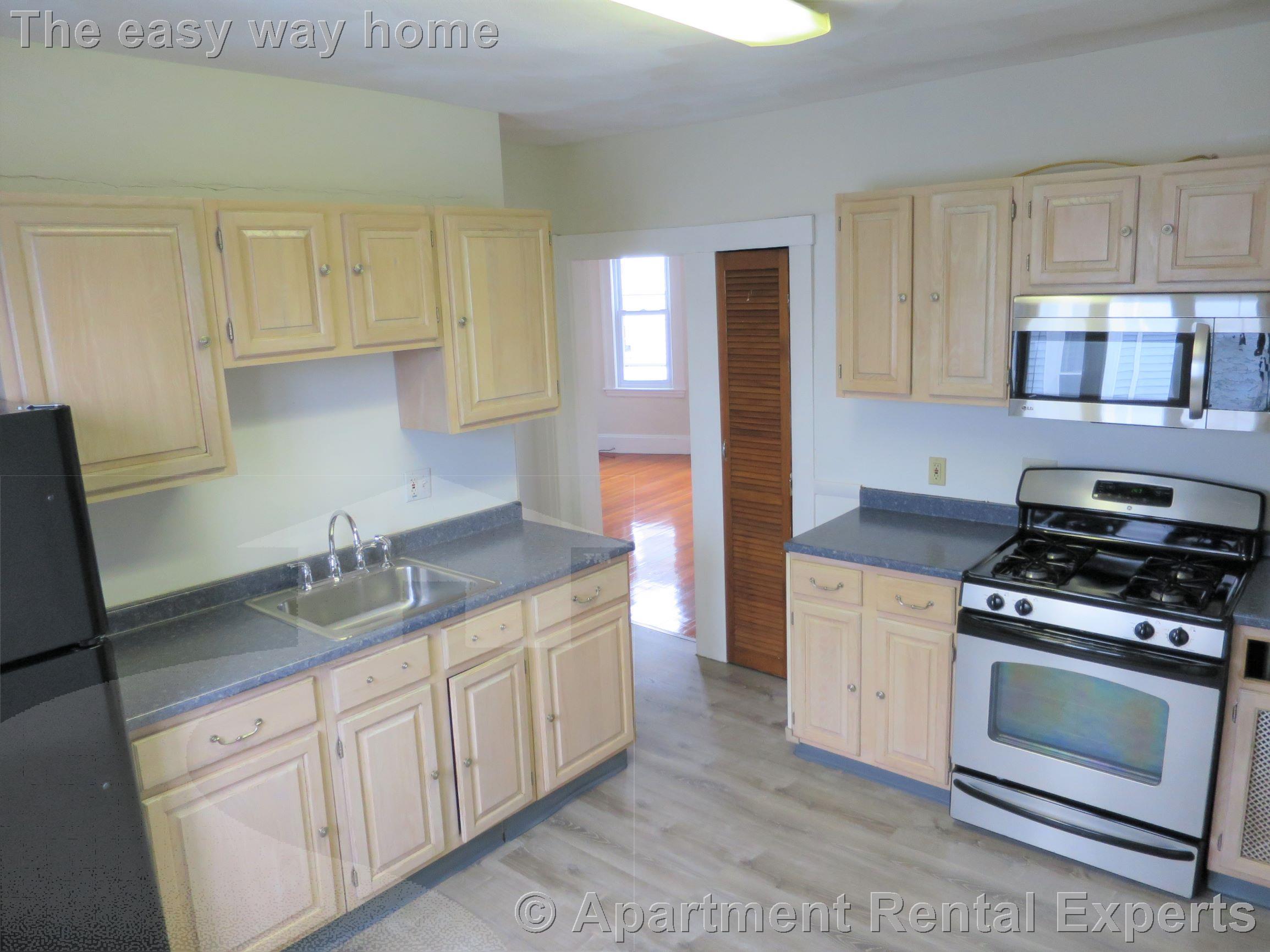 96 Conwell Ave, Teele Square