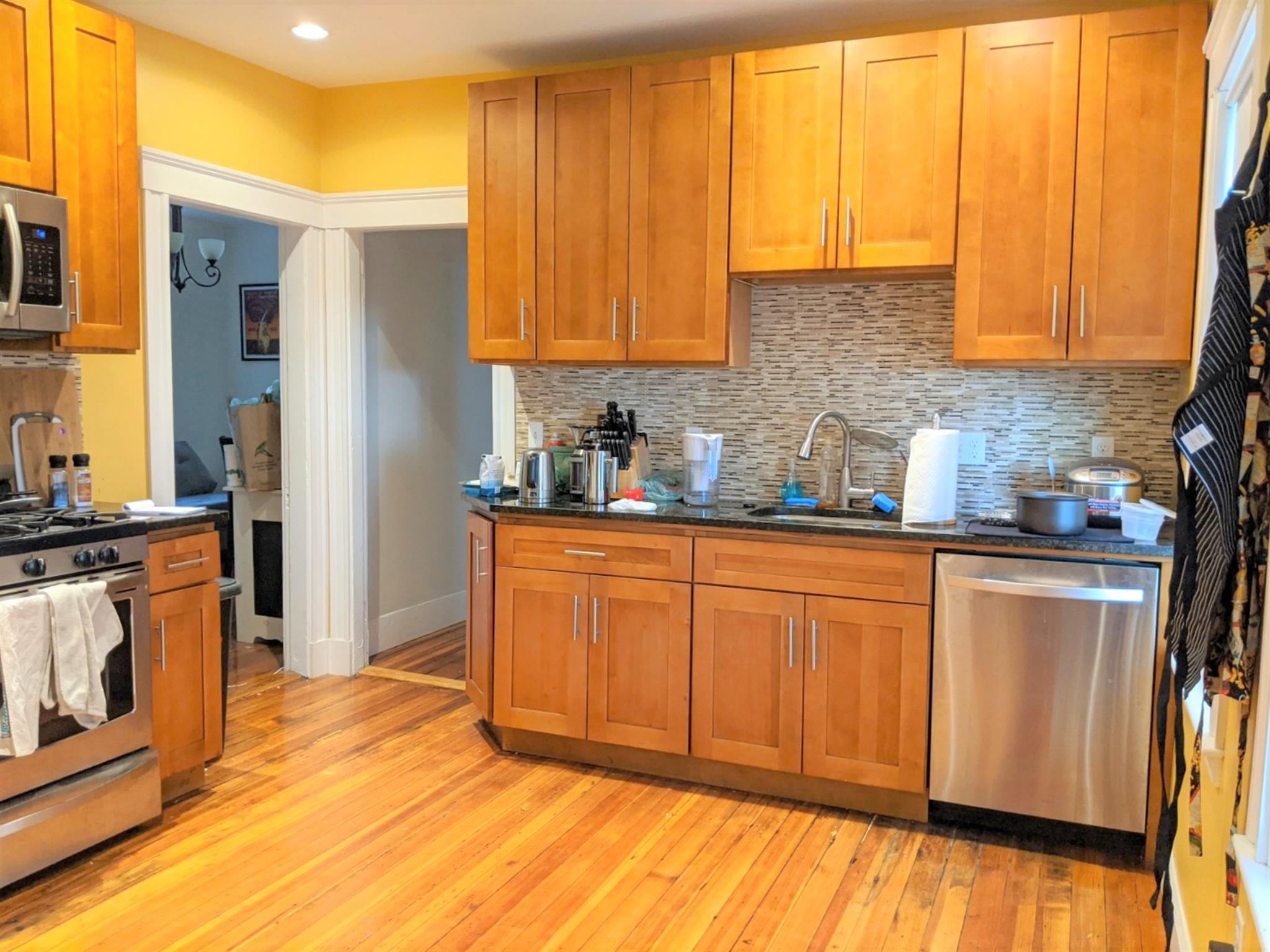 430 Main St, South Medford