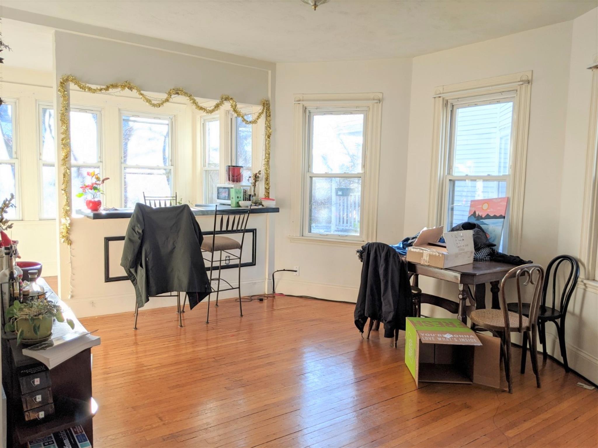 14 Sanborn Ave, Union Square