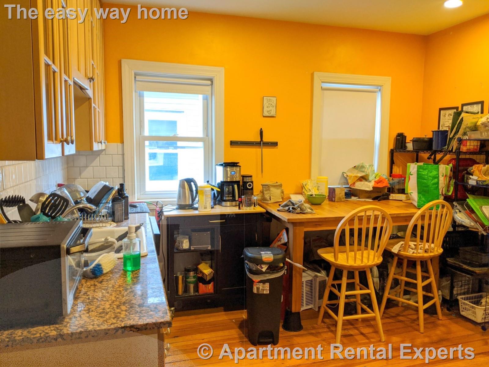 42 Newbern Ave, Medford