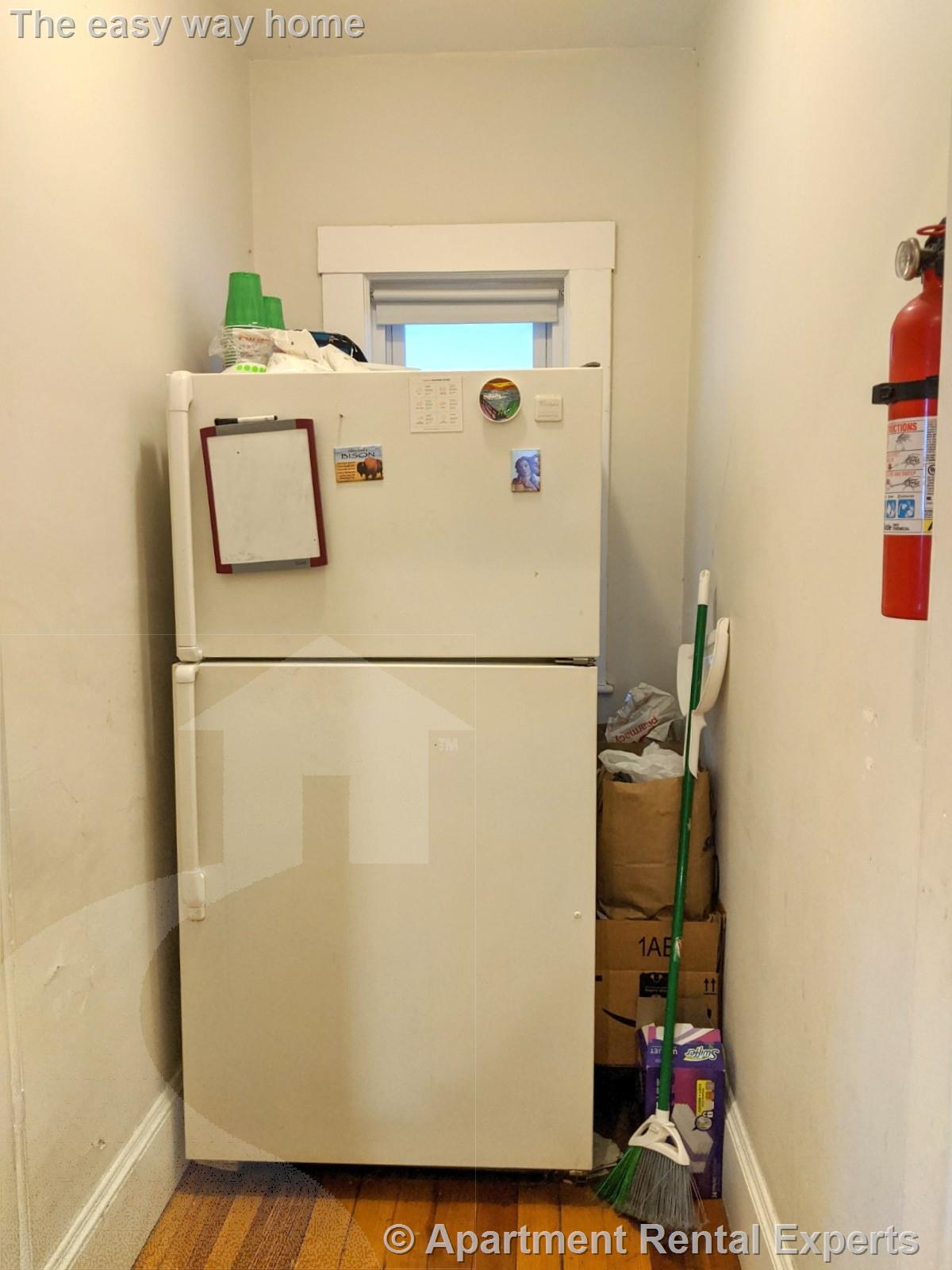 42 Newbern Ave, Medford