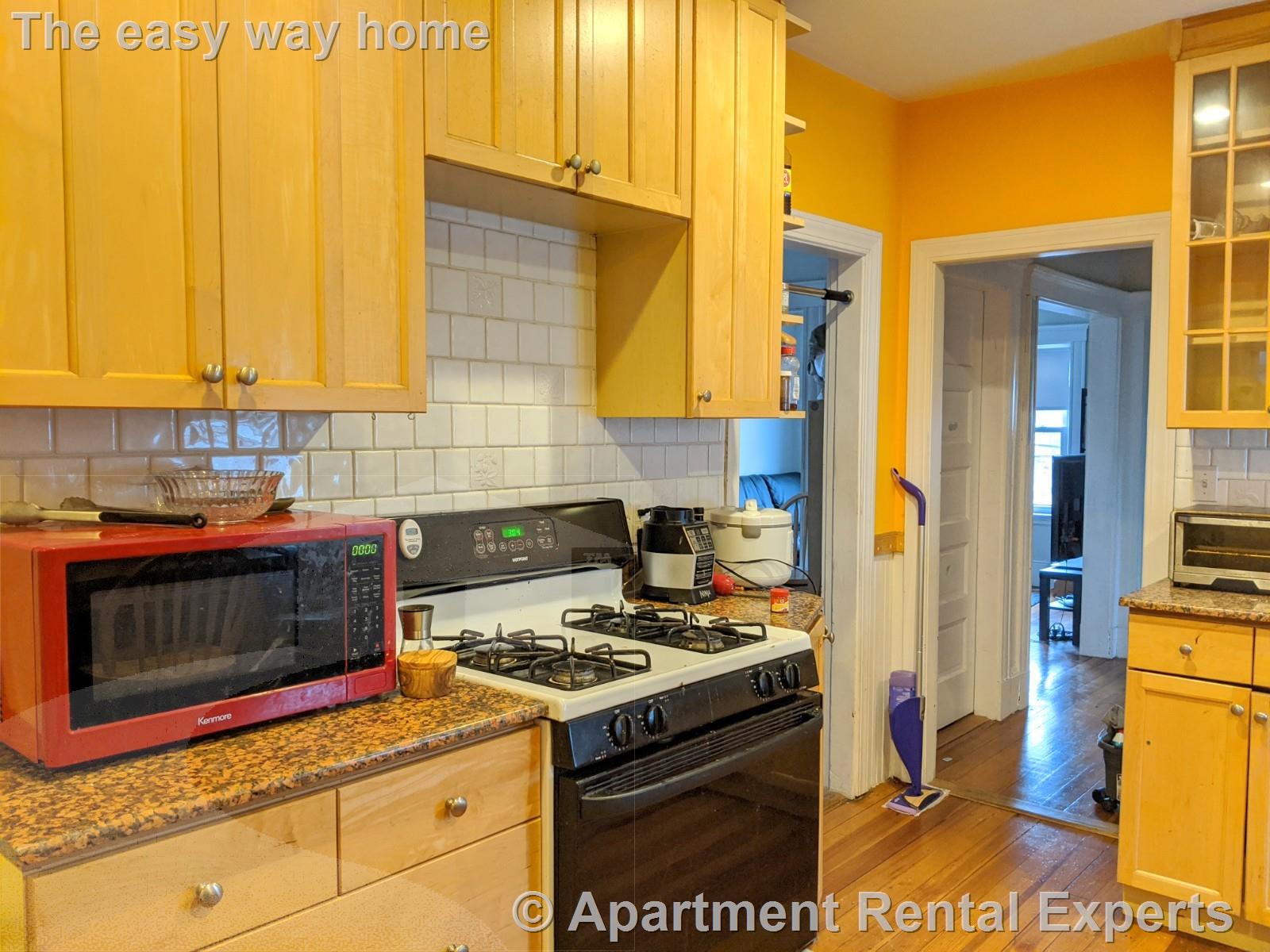 42 Newbern Ave, Medford