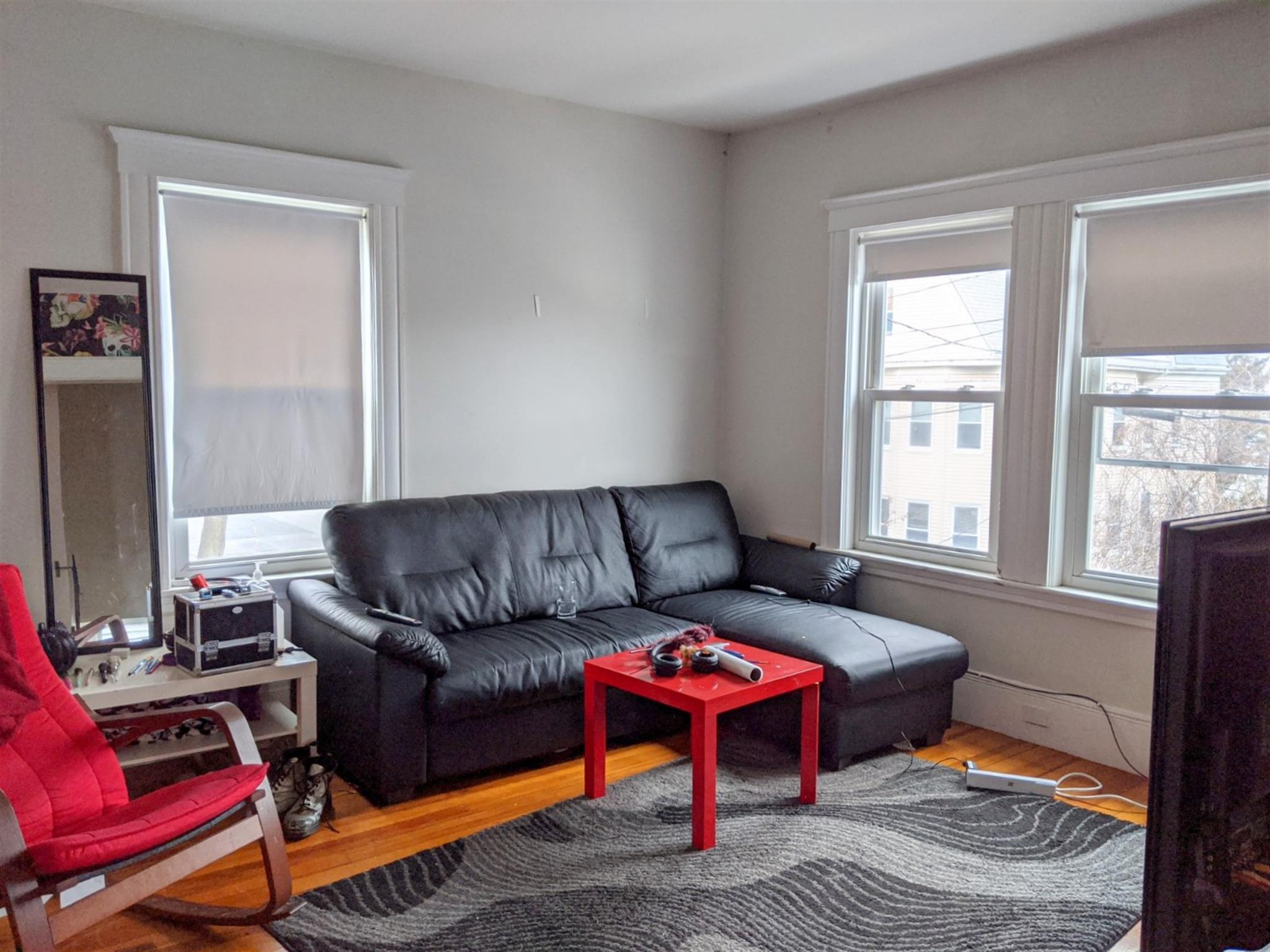 42 Newbern Ave, Medford