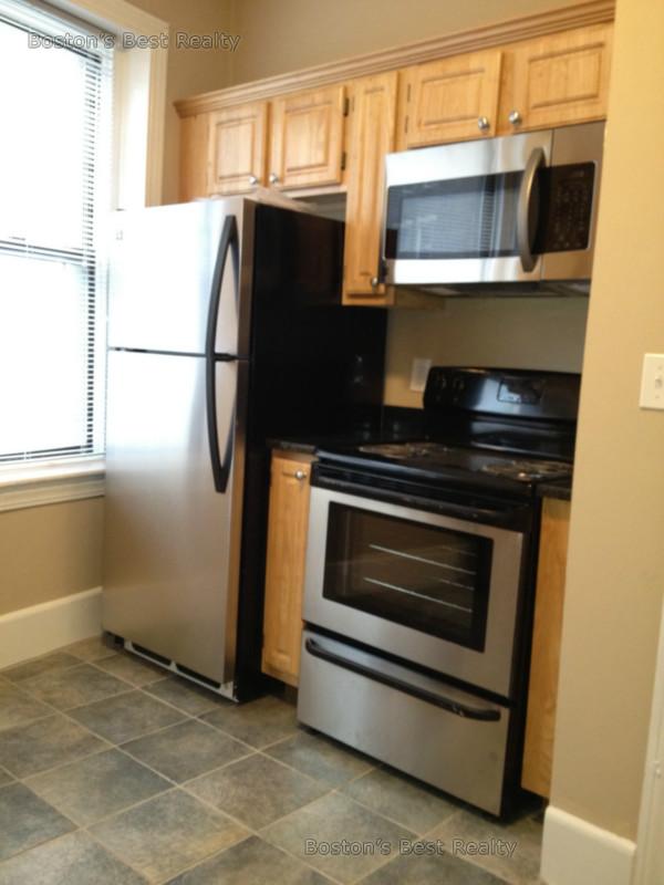 1325 Commonwealth Ave, Allston