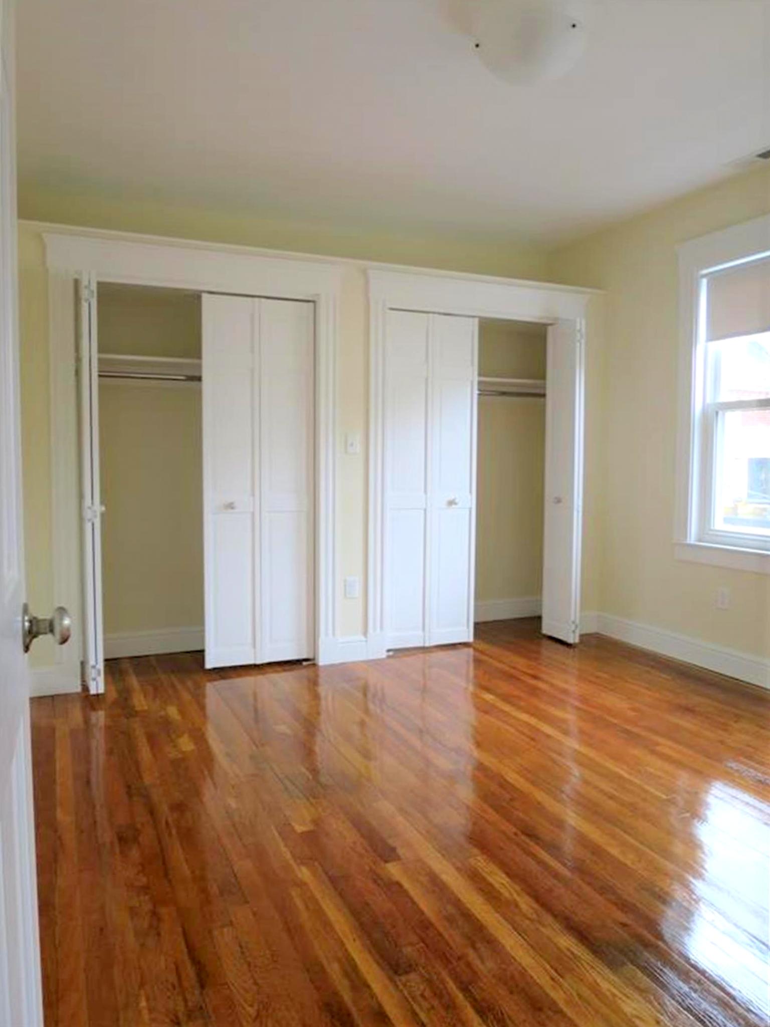 7 Bonner Ave, Medford