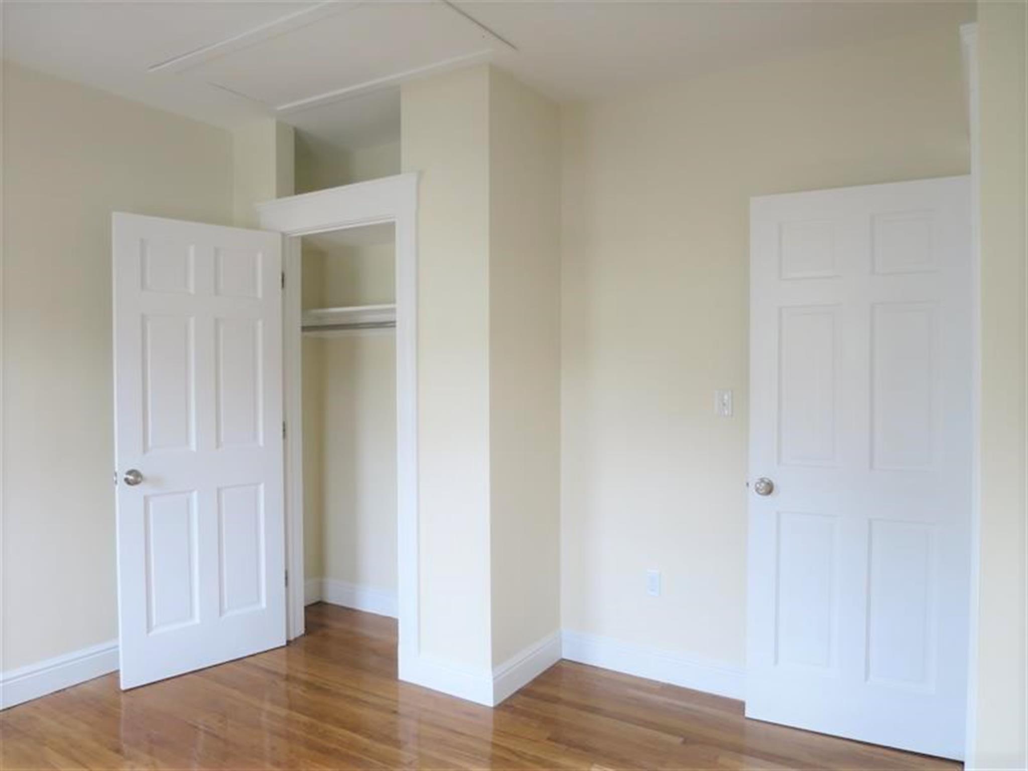 9 Bonner Ave, Medford