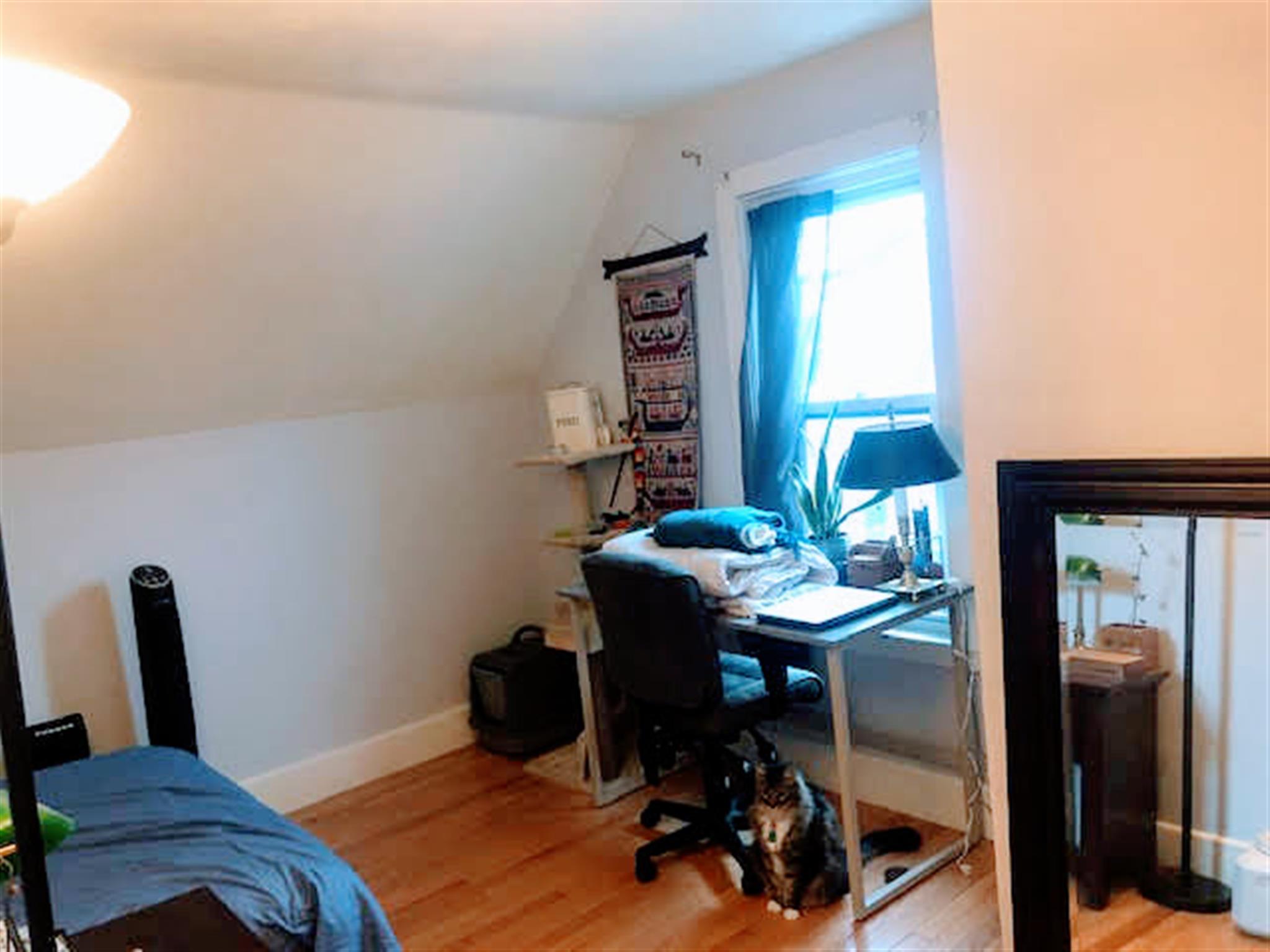 130 Cedar St, Davis Square