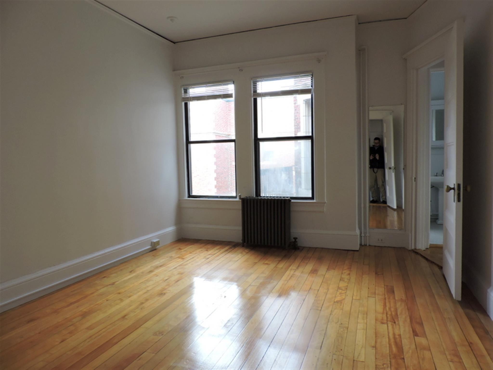 84 Prescott St, Harvard Square