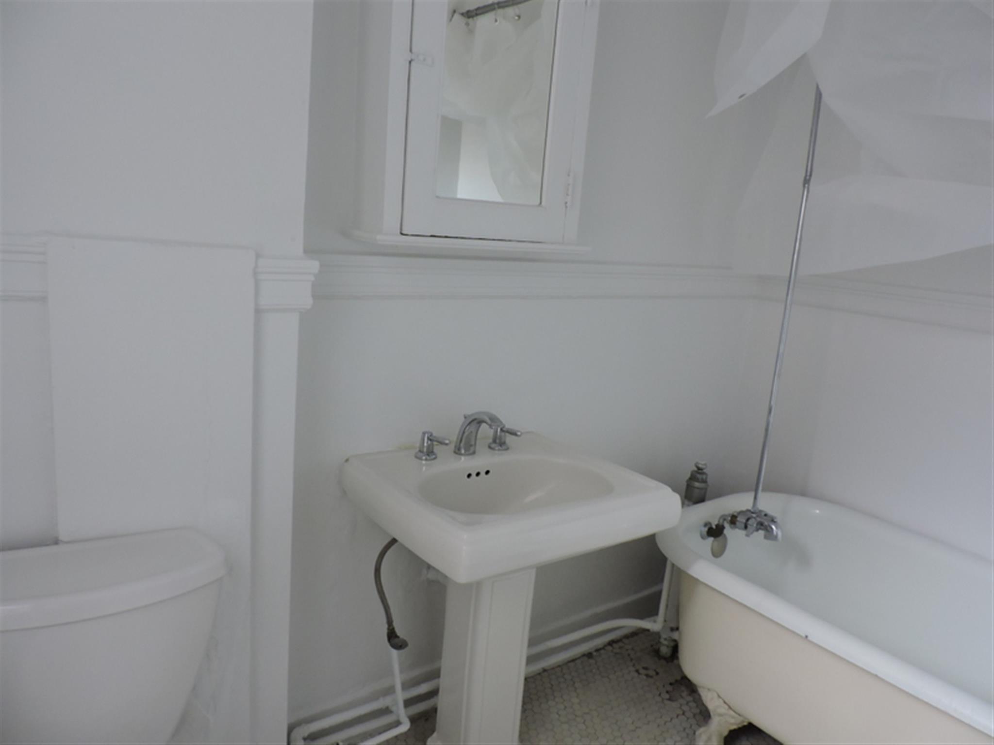 84 Prescott St, Harvard Square