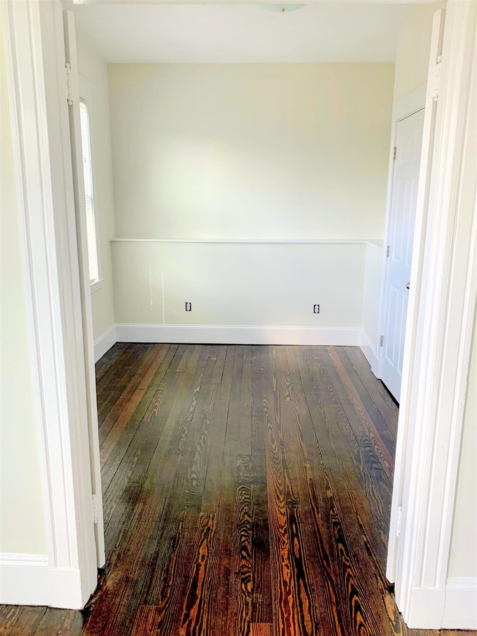 98 Bristol Rd, Medford