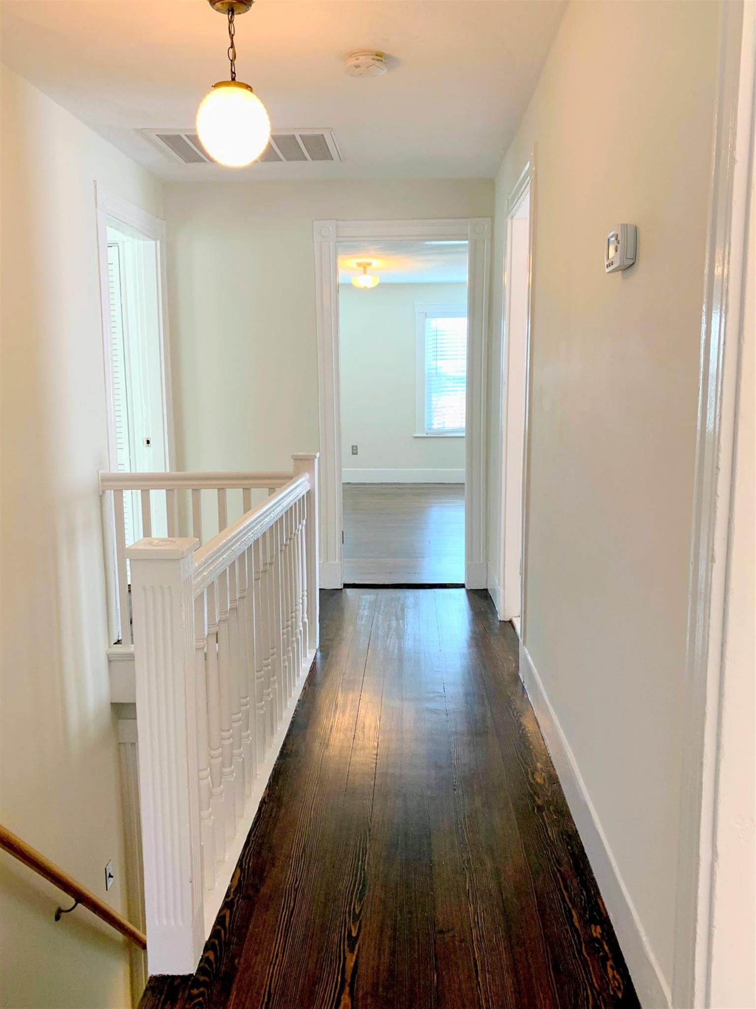 98 Bristol Rd, Medford