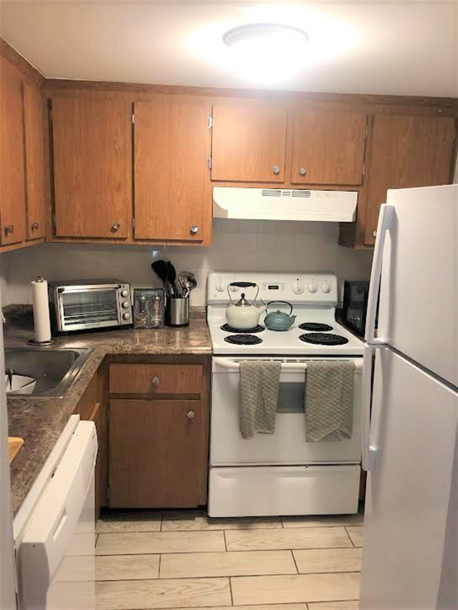 524 Putnam Ave, Central Square