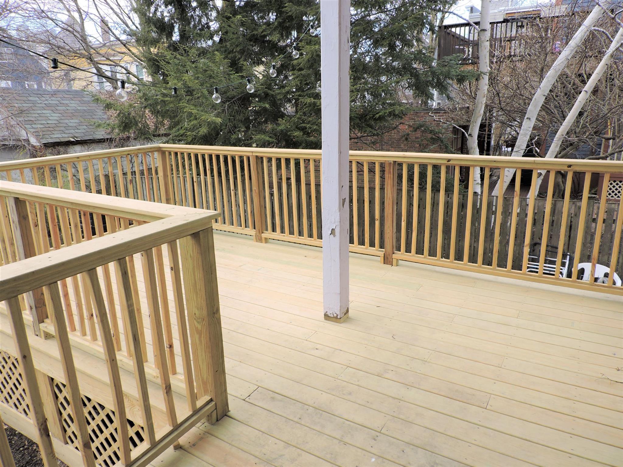 86 Henry St, Cambridgeport