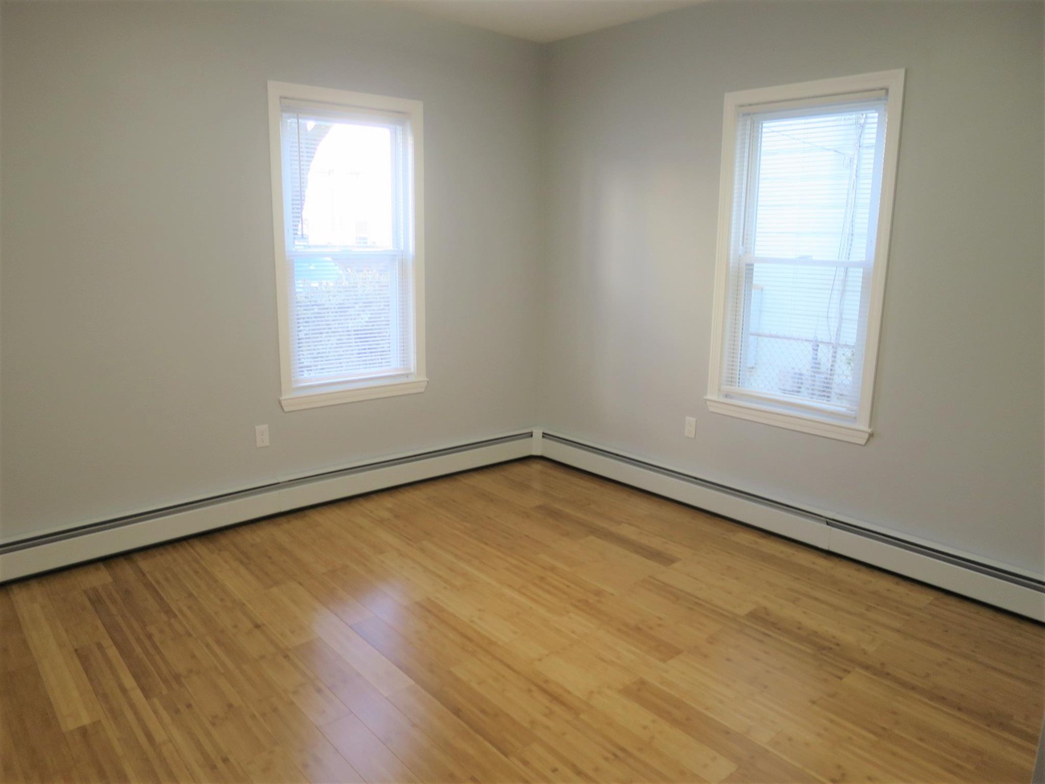 9 Bristol, Kendall Square