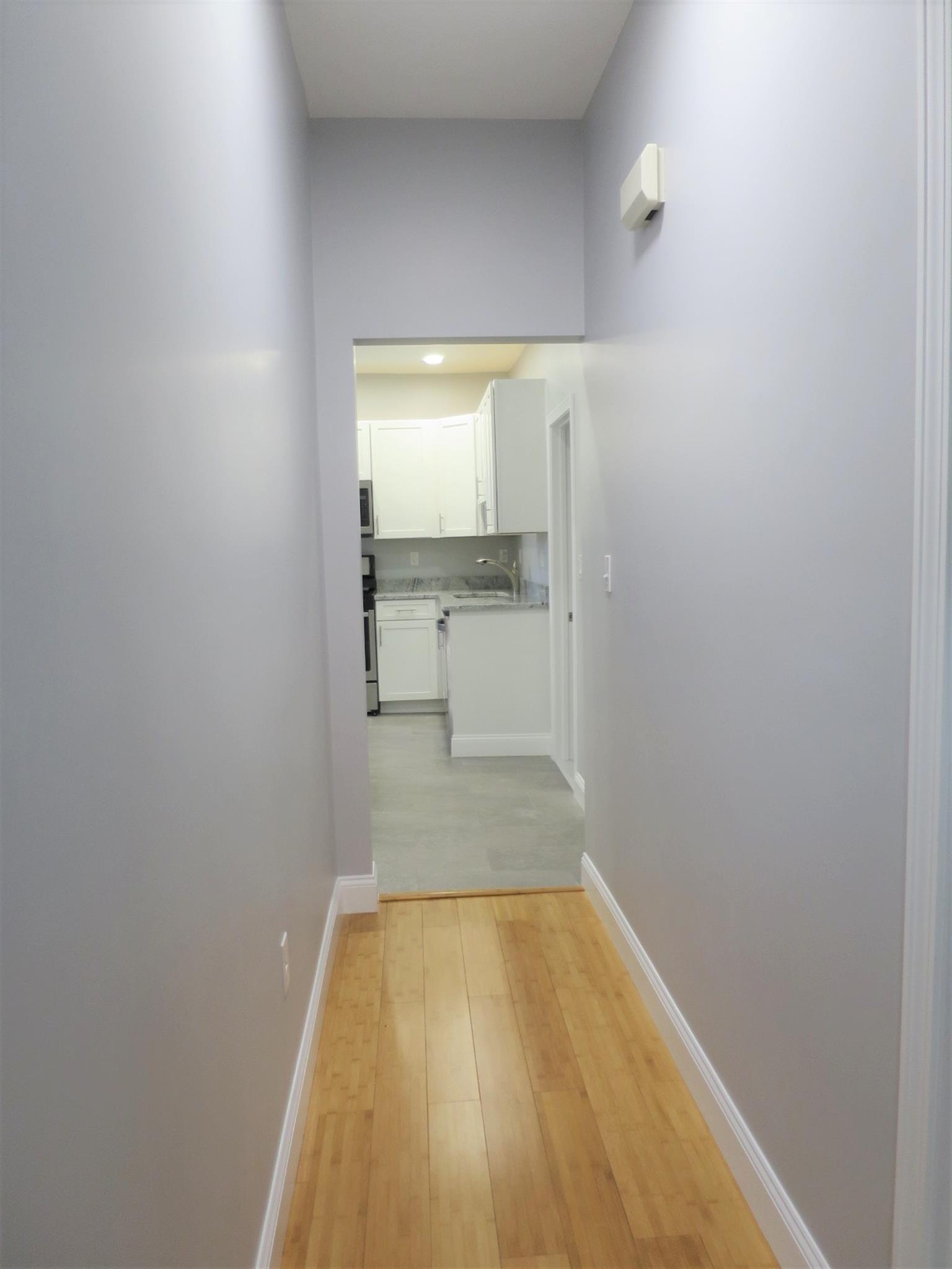 9 Bristol, East Cambridge