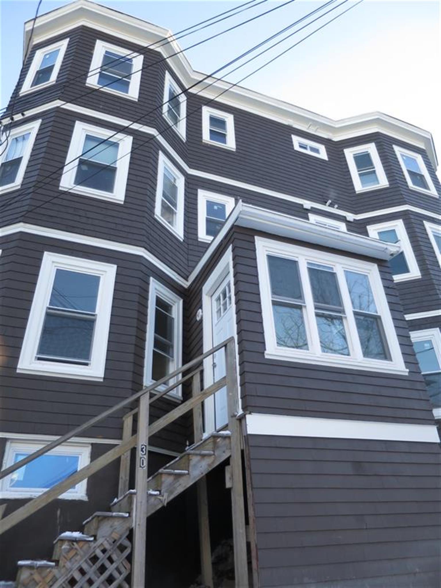 30 Cambridge Ter, Porter Square