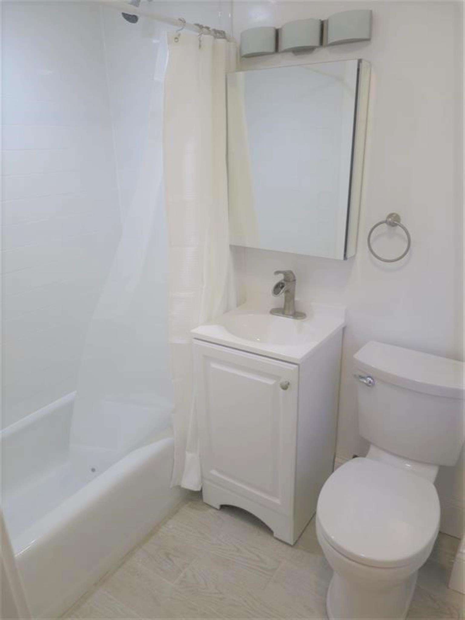 65 Walden St, Porter Square