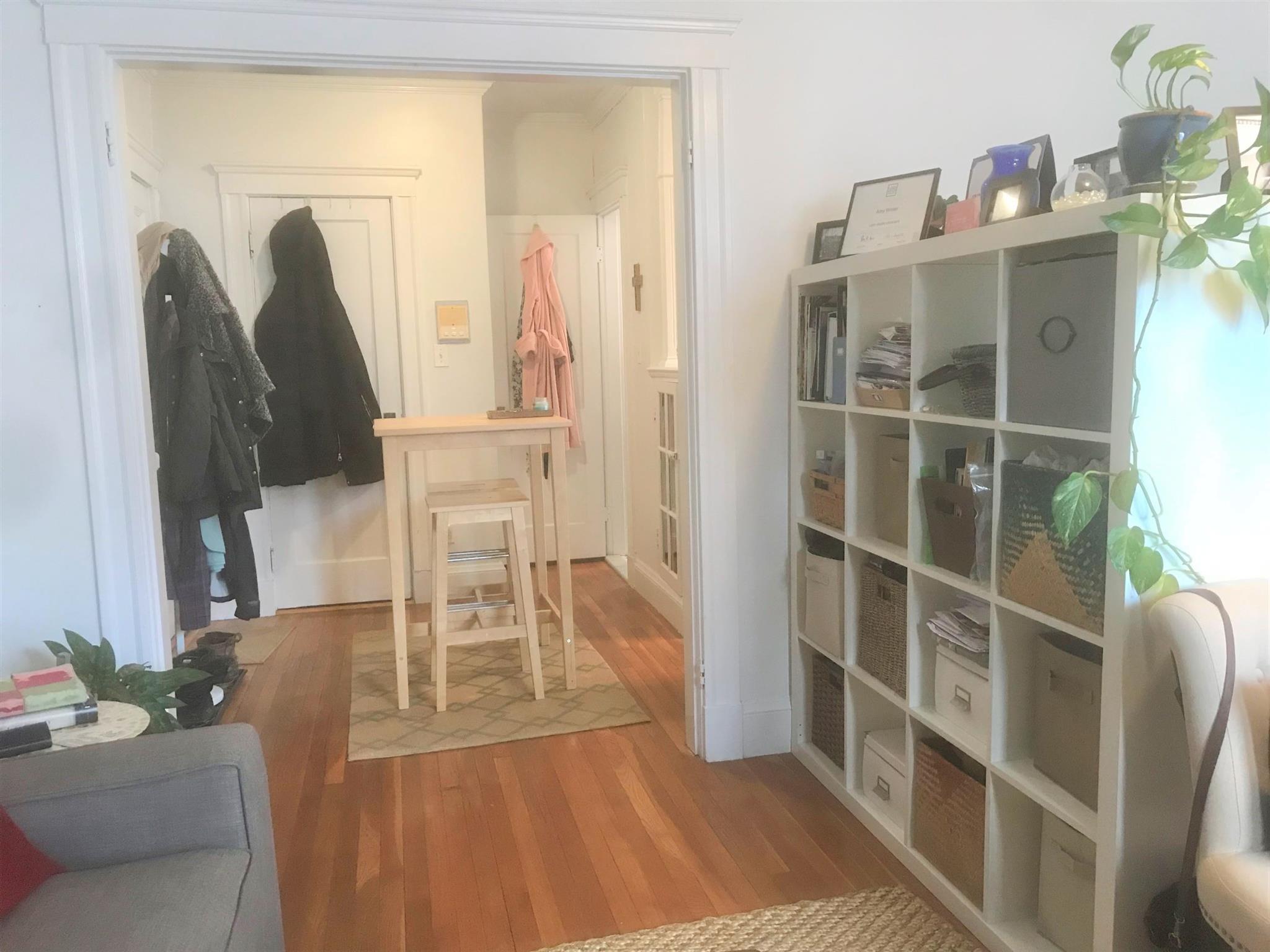 11 Gray St, Porter Square