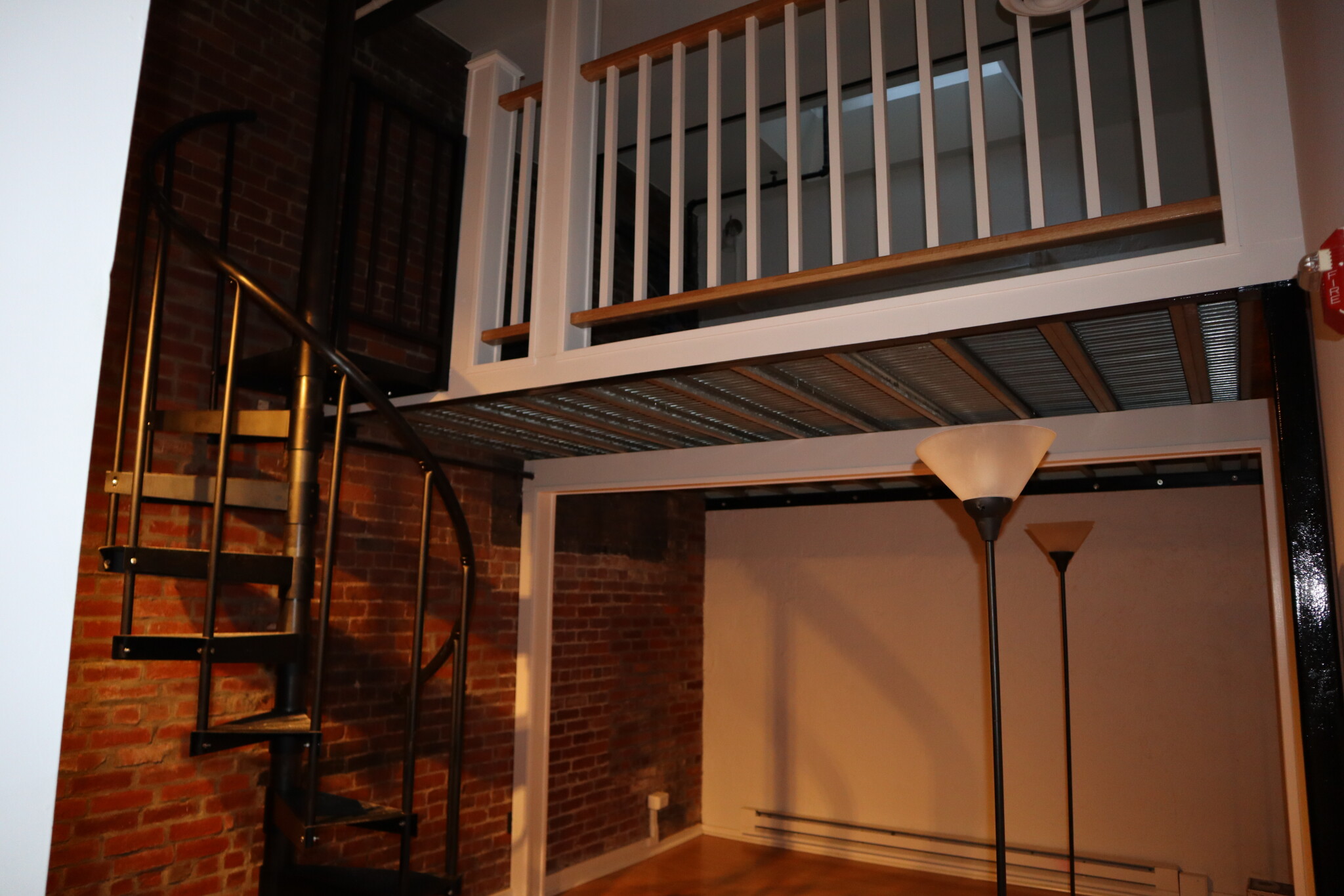 254 Friend St, West End