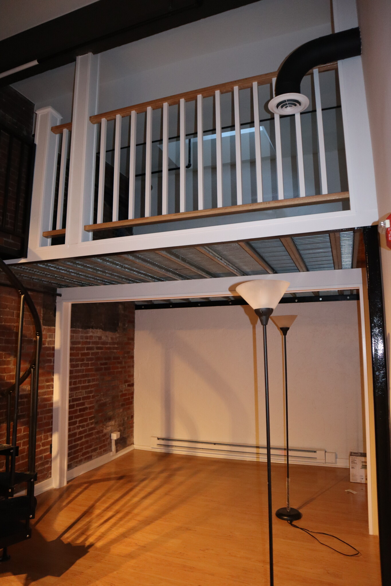 254 Friend St, West End