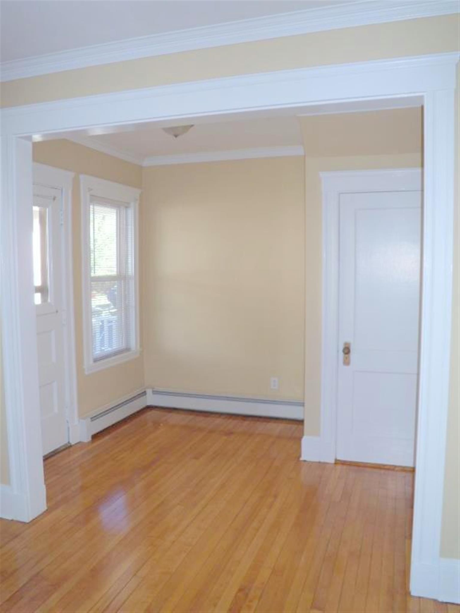 23 Stoughton St, Medford