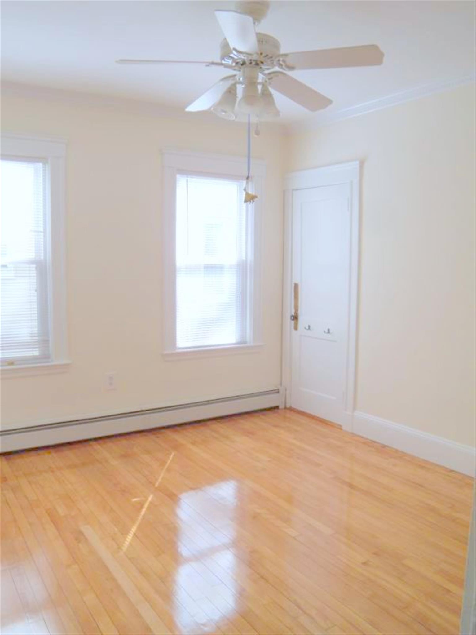 23 Stoughton St, Medford