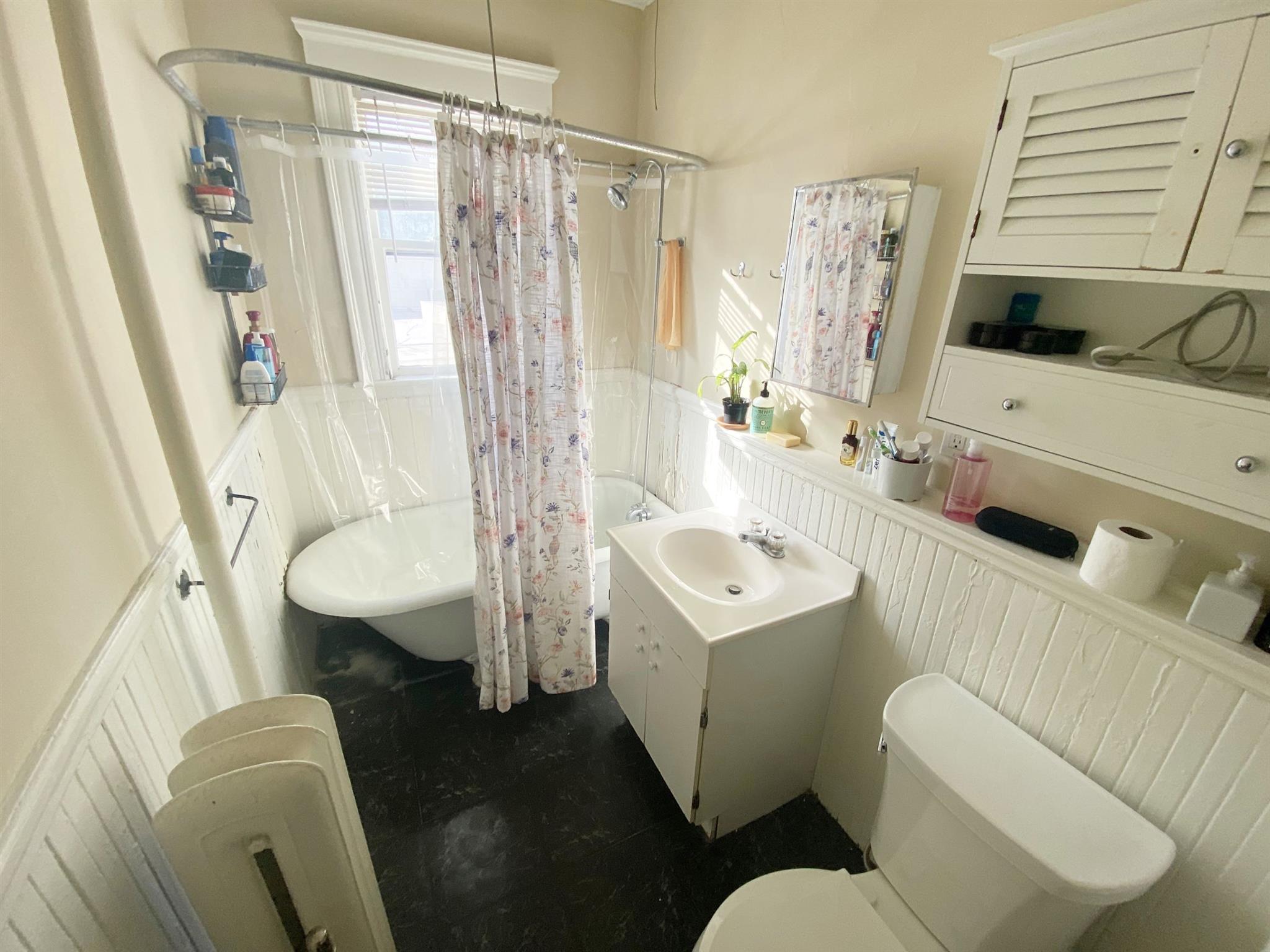 452 Broadway, Harvard Square