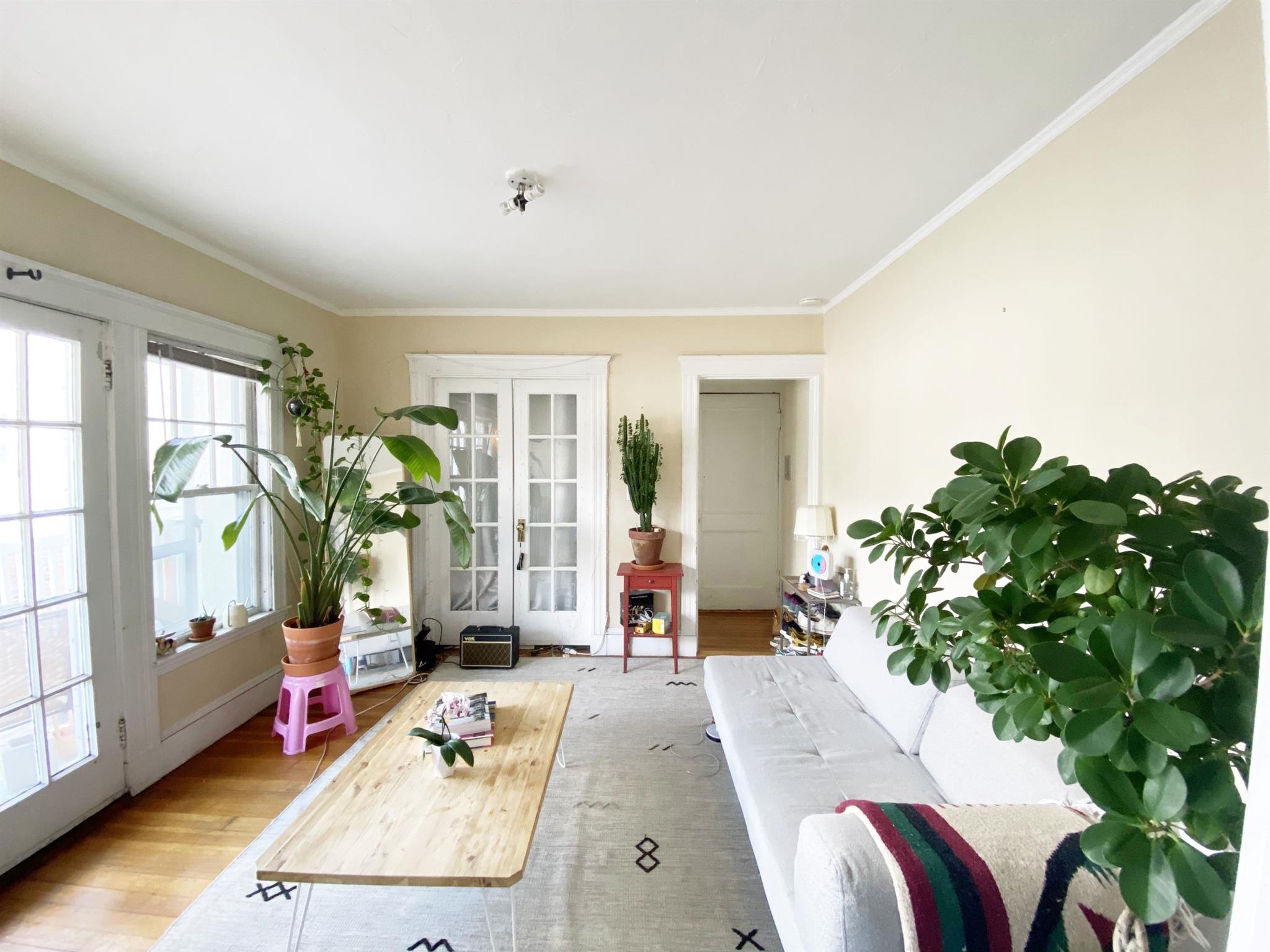 452 Broadway, Harvard Square