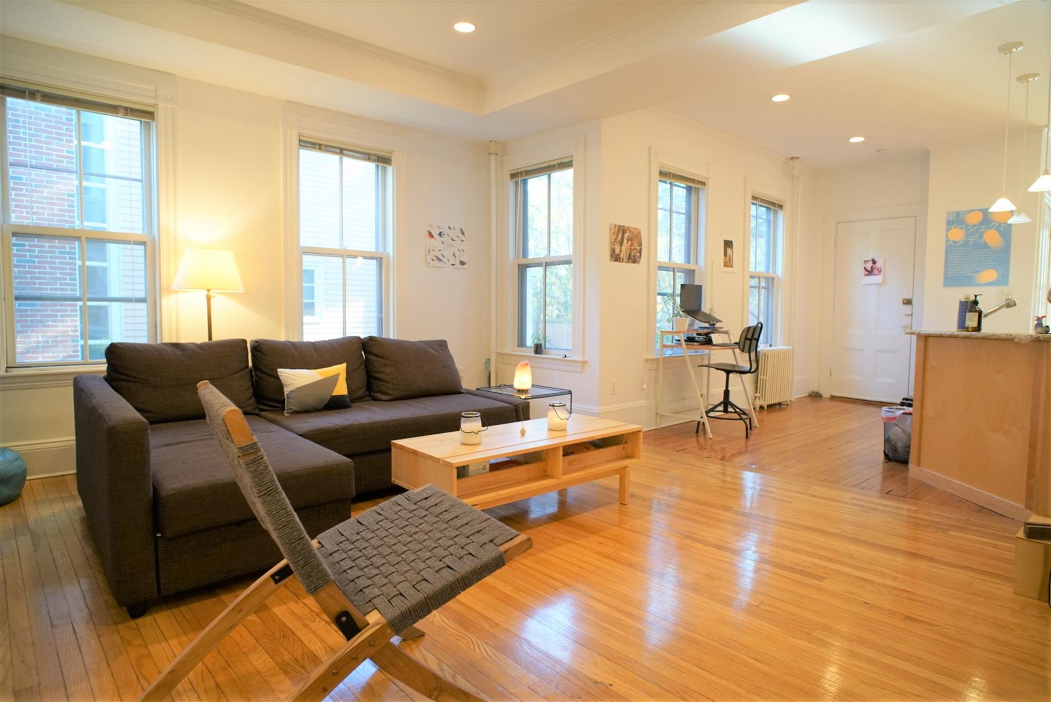 28 Healey St, Harvard Square