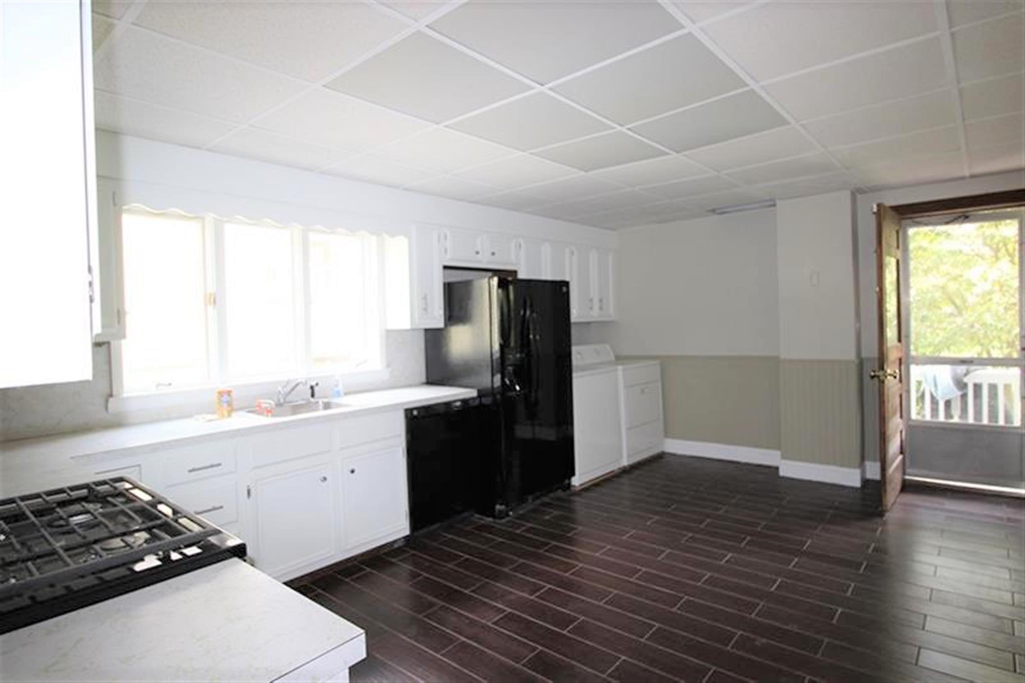 14 Dow St, Davis Square