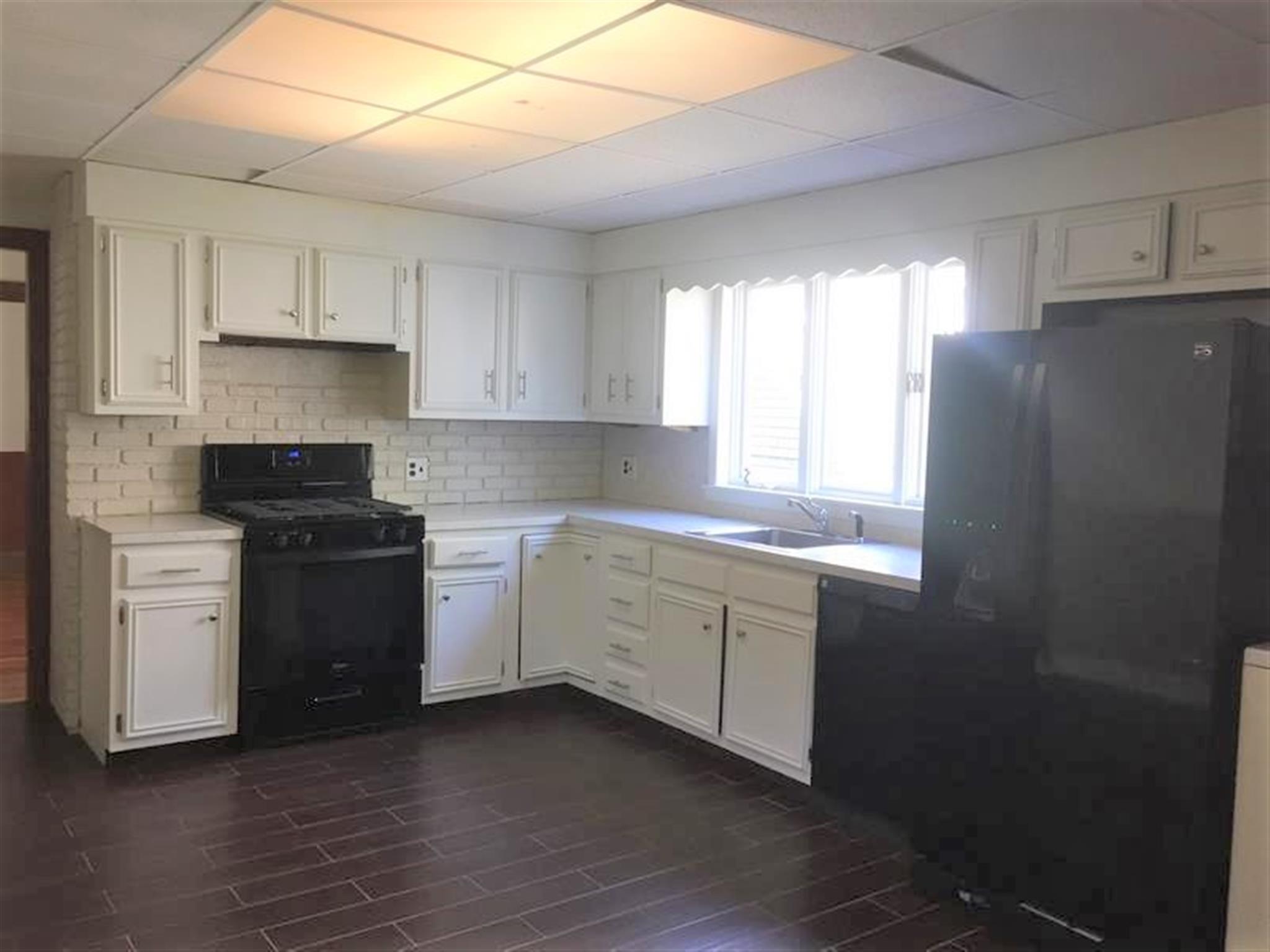 14 Dow St, Davis Square