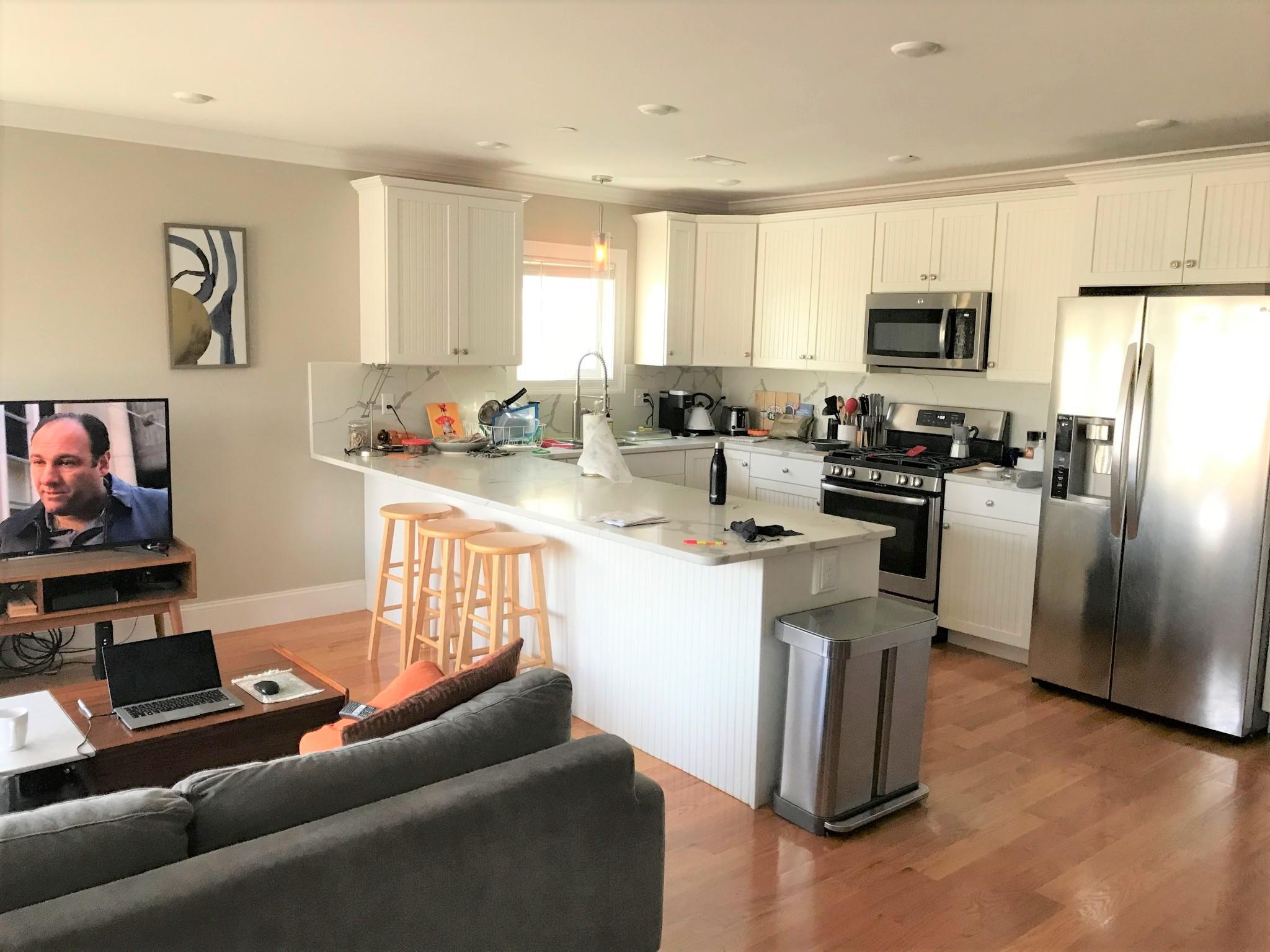 116 Holland St, Davis Square