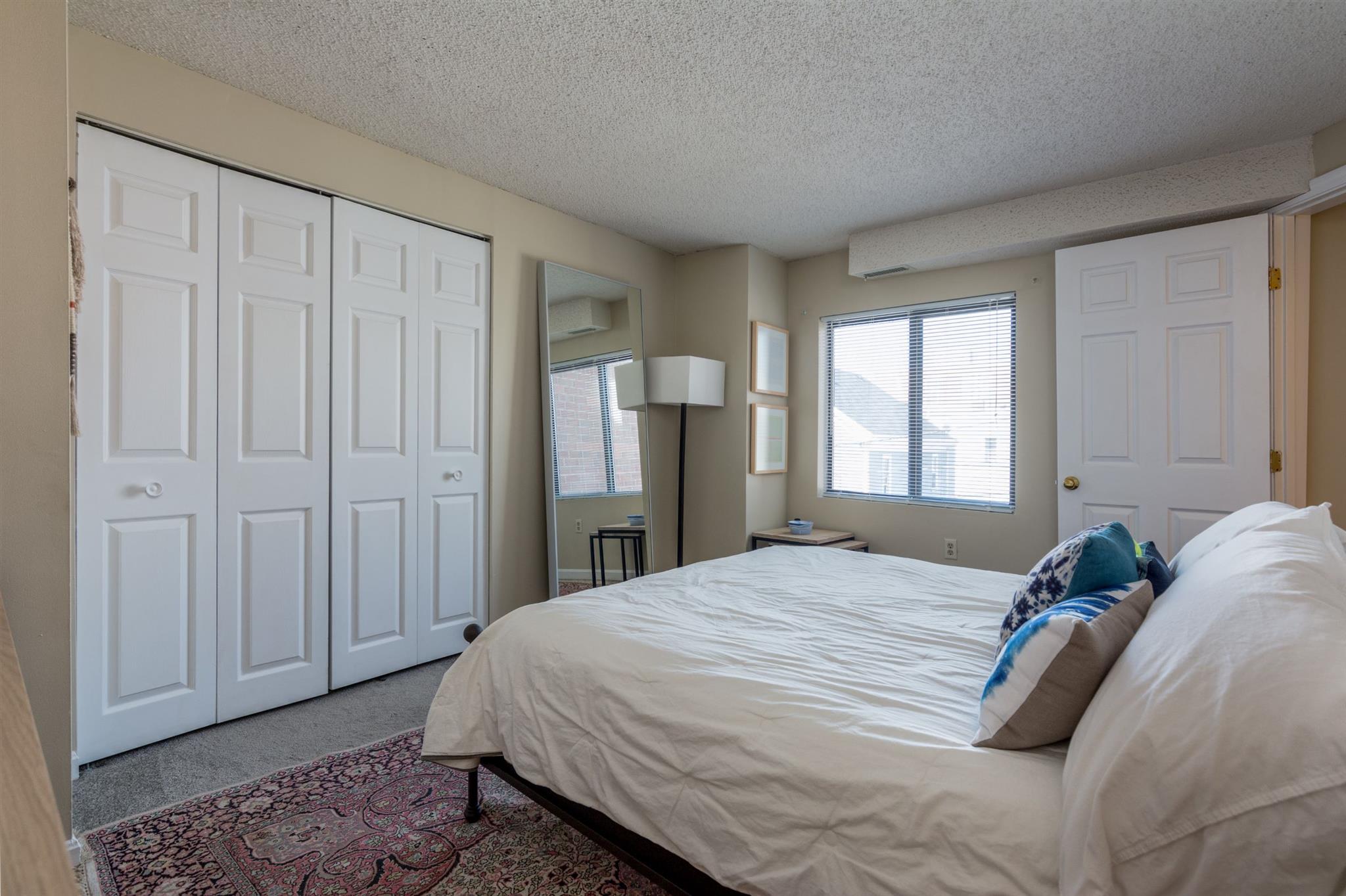 16 Elmer St, Harvard Square