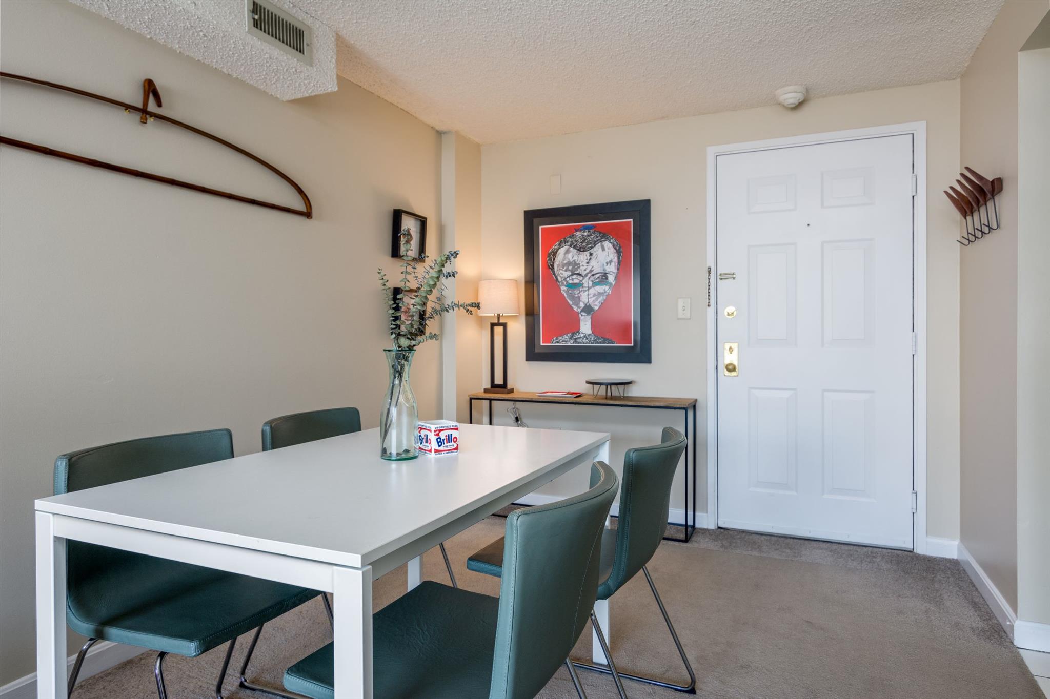 16 Elmer St, Harvard Square