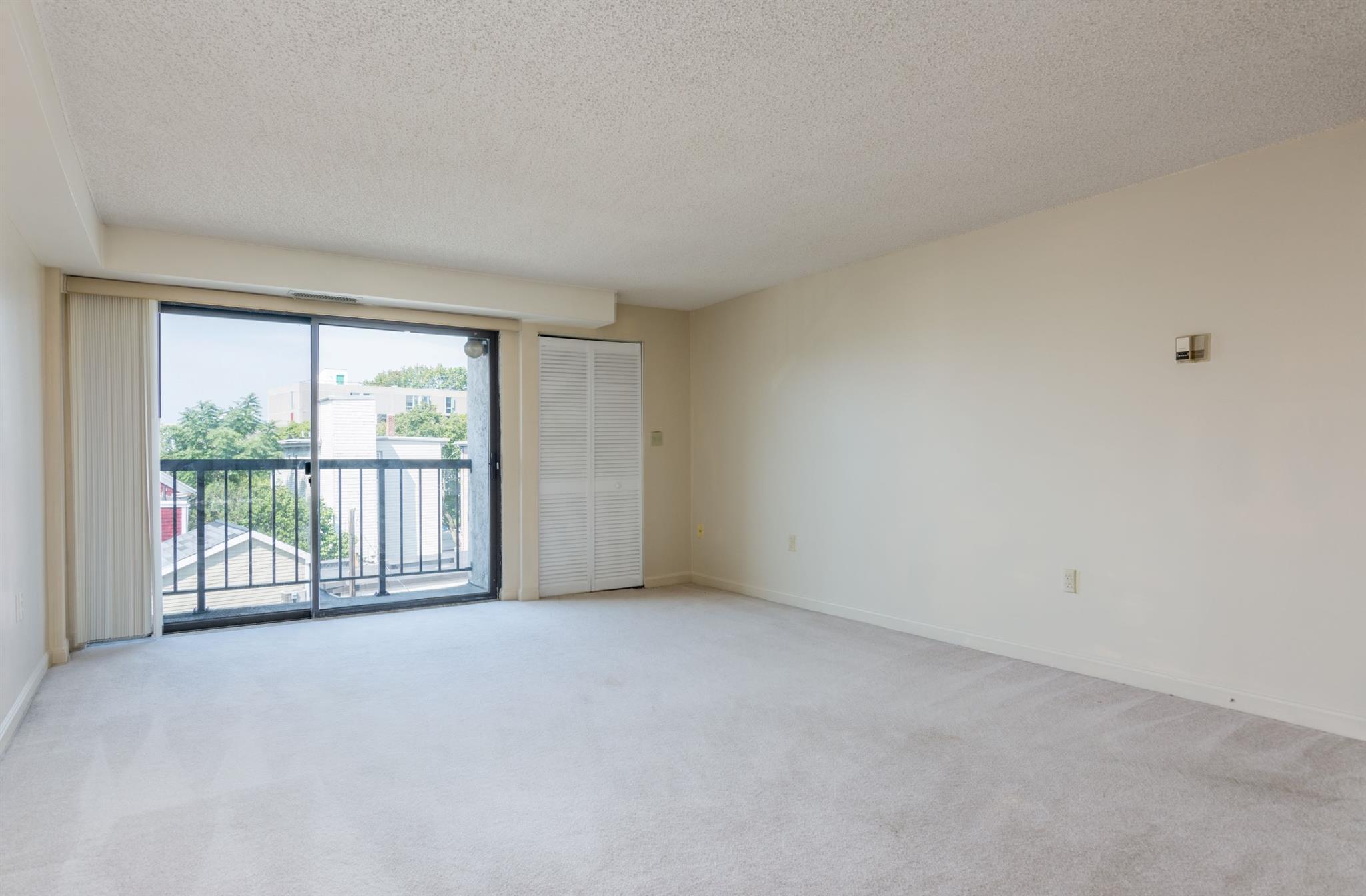 16 Elmer St, Harvard Square