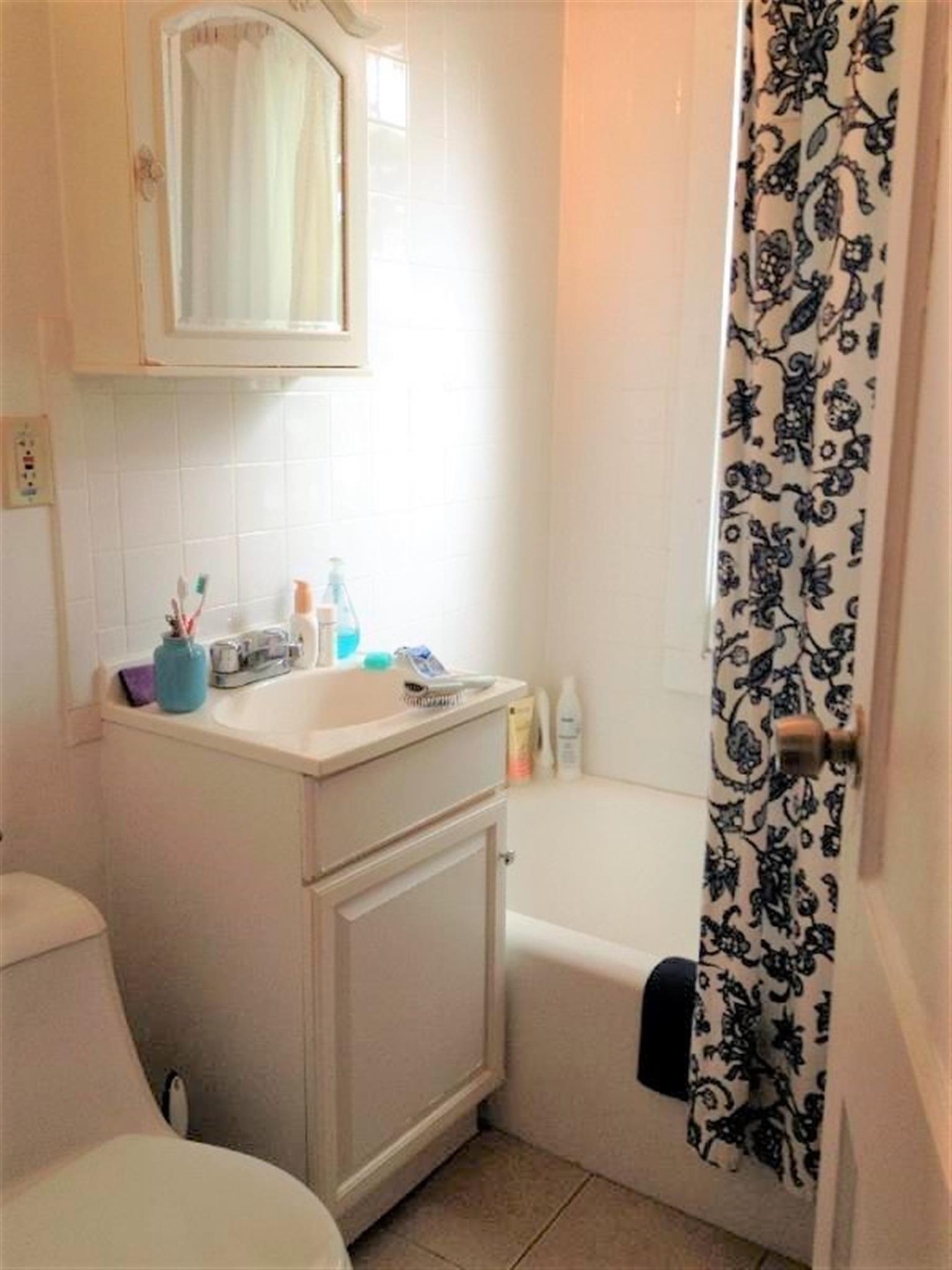 148 5th St, East Cambridge