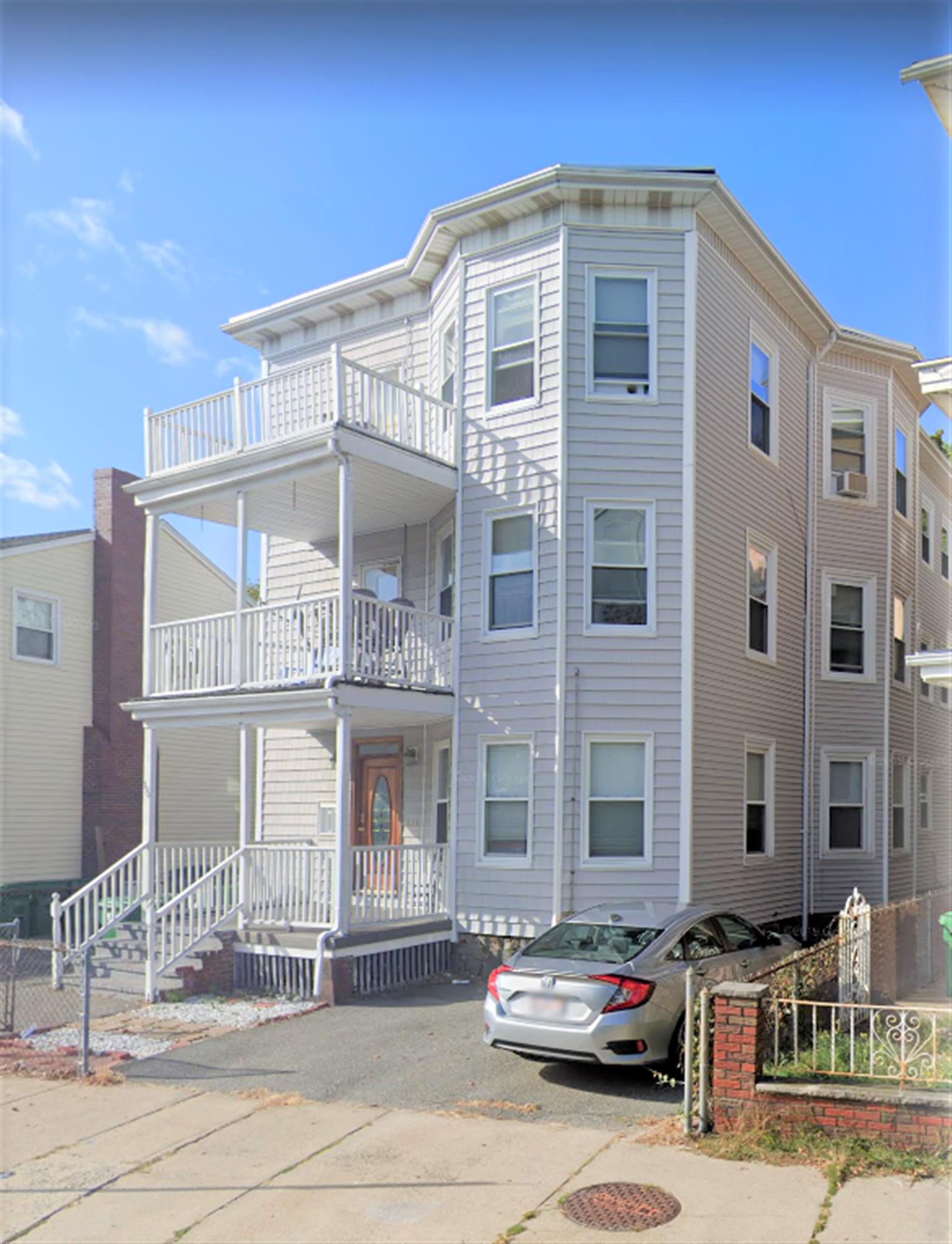 390 Salem St, Medford