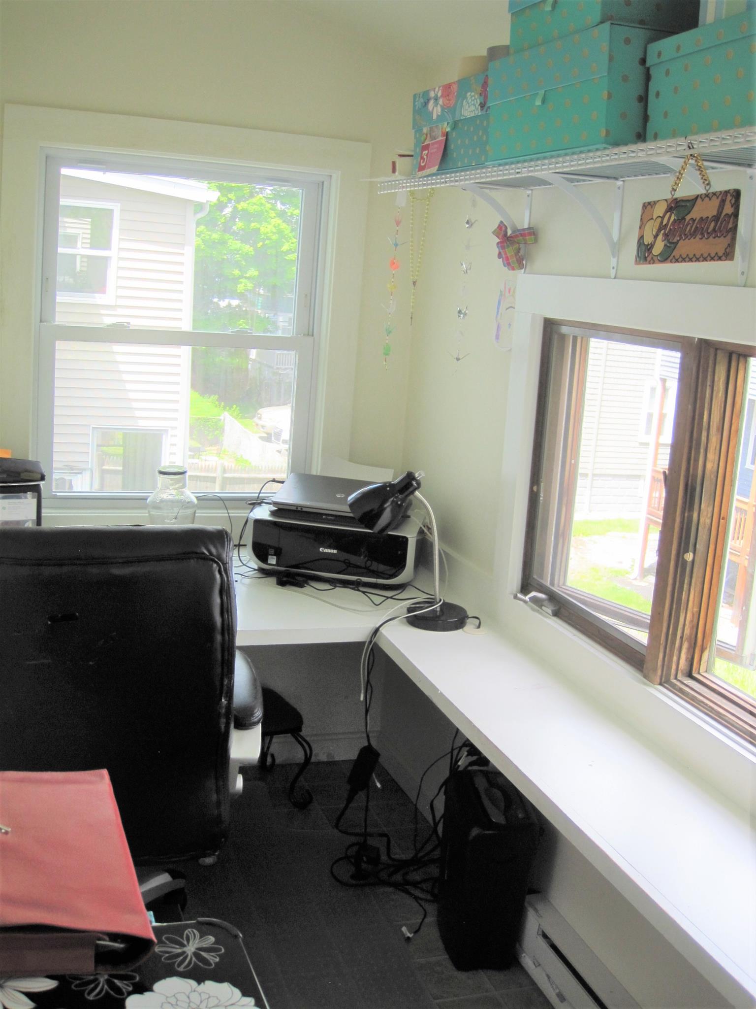 59 Windsor Rd, Medford