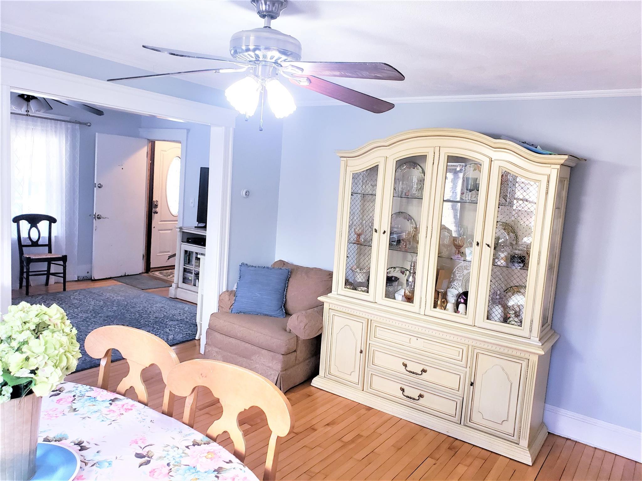 9 Gordon St, West Somerville