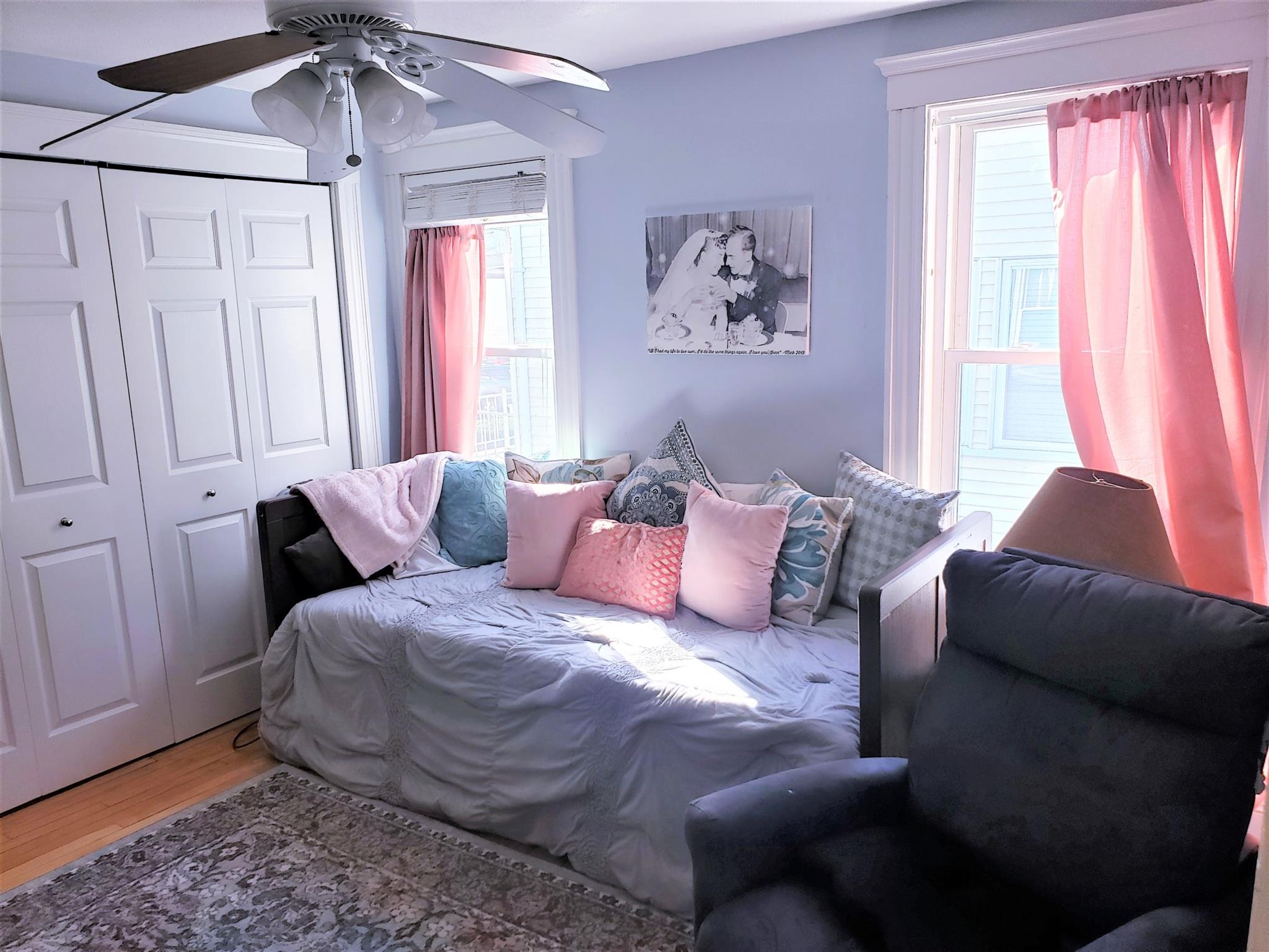 9 Gordon St, West Somerville