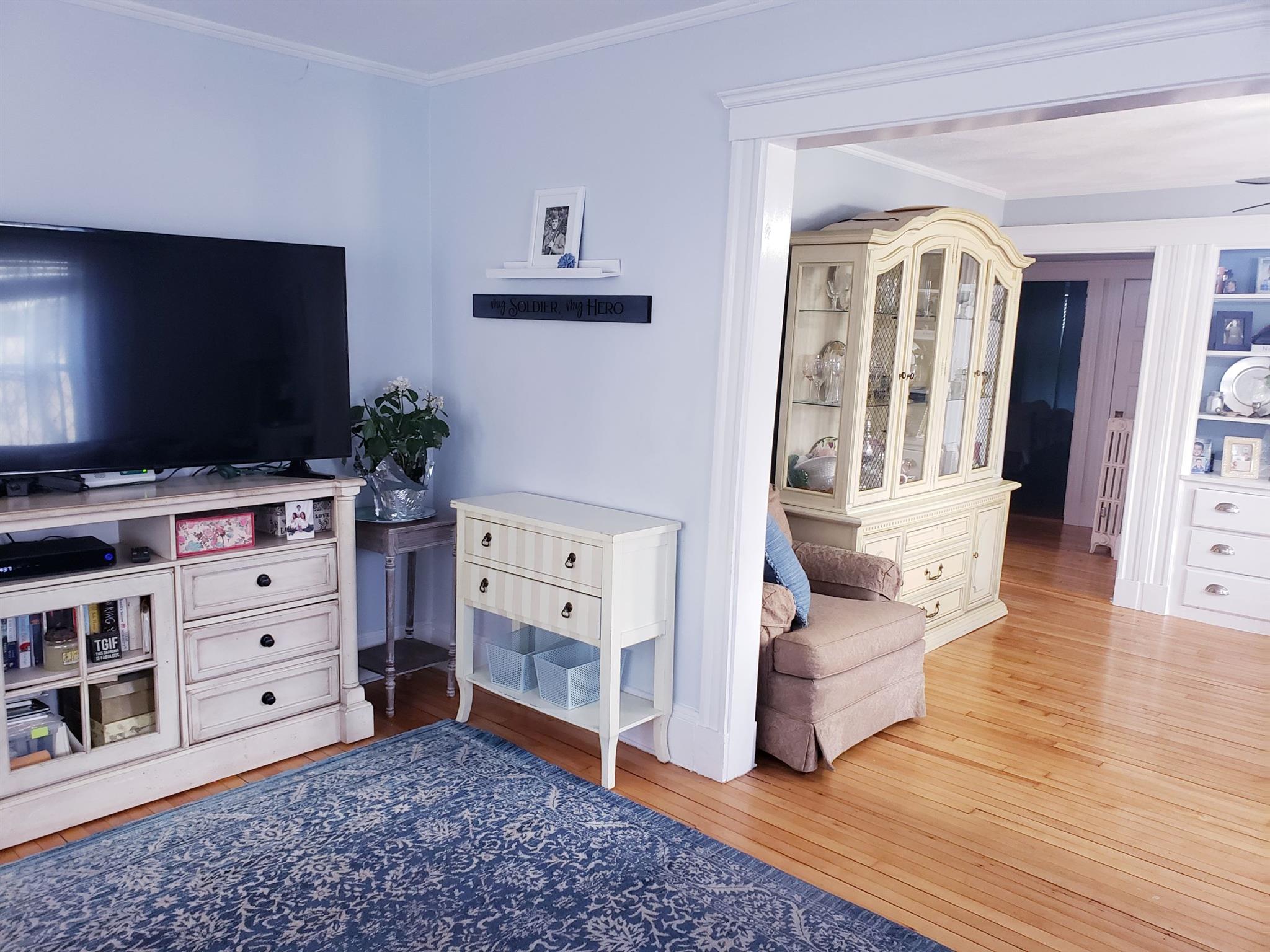 9 Gordon St, West Somerville